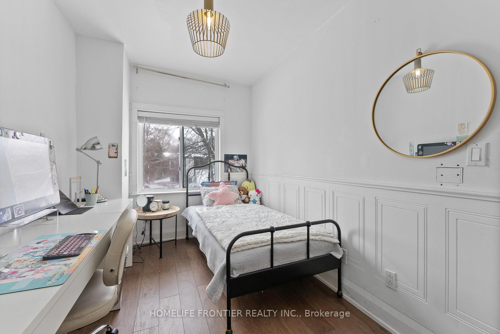 Photo 38 of 233 Coleridge Avenue, Toronto, Woodbine-Lumsden — HOMEH