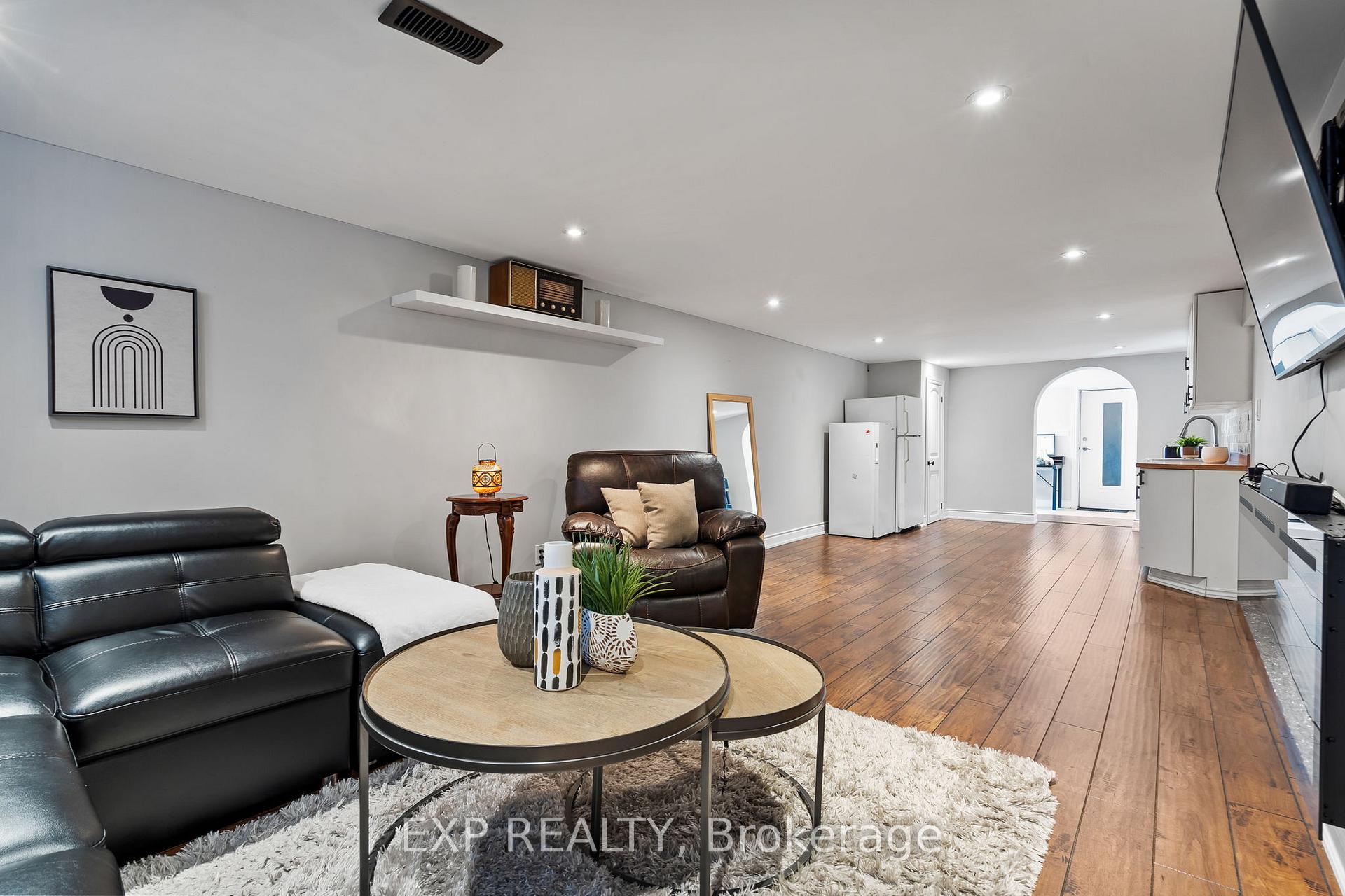 Photo 41 of 17 Battlefield Drive, Hamilton, Stoney Creek — HOMEH