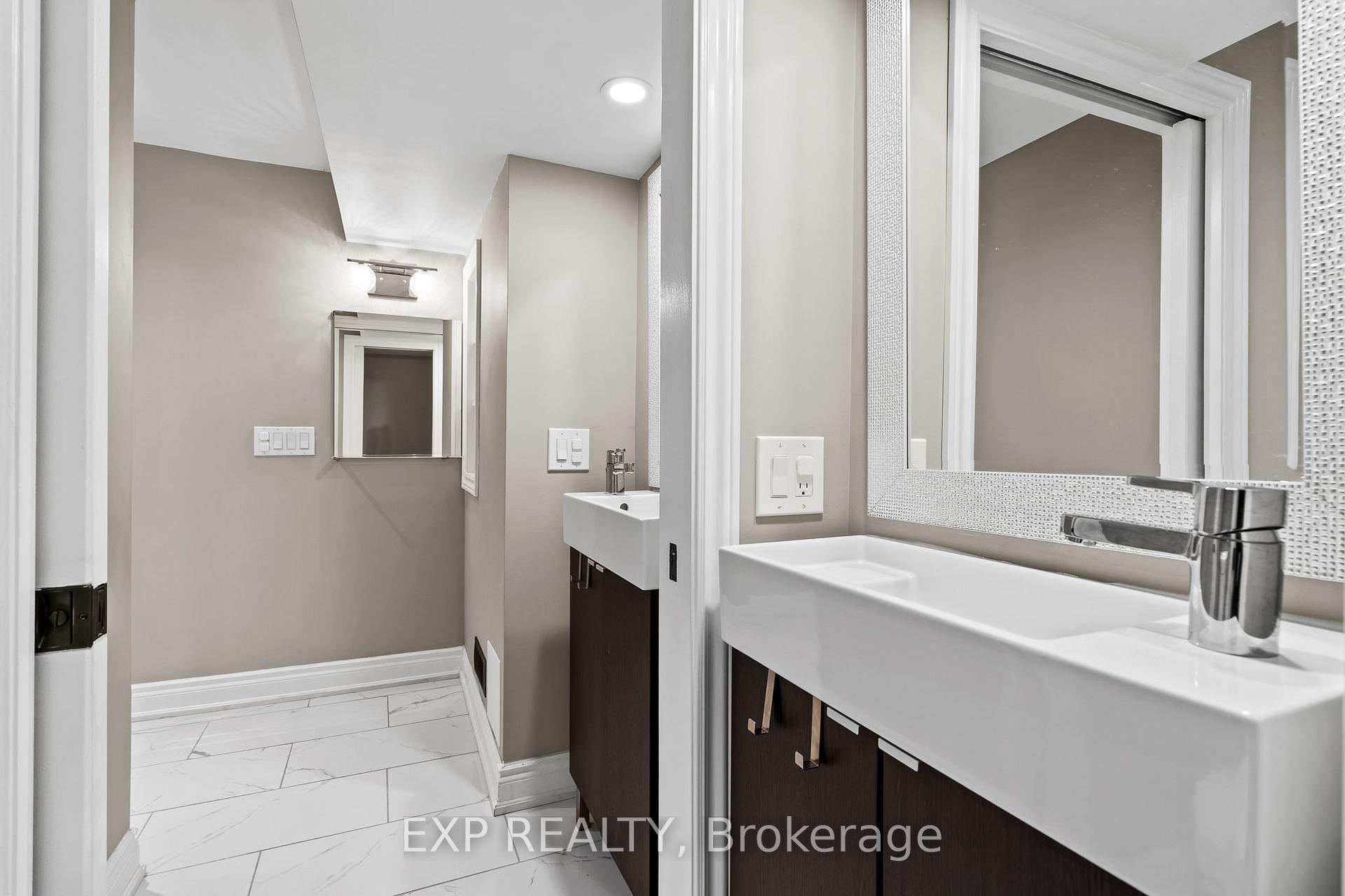 Photo 23 of 17 Battlefield Drive, Hamilton, Stoney Creek — HOMEH