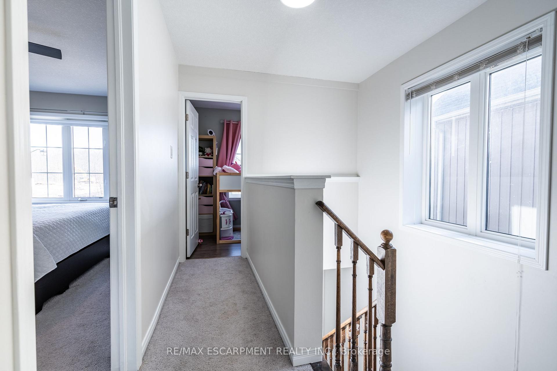 Photo 19 of 199 Gowland Drive, Hamilton, Binbrook — HOMEH
