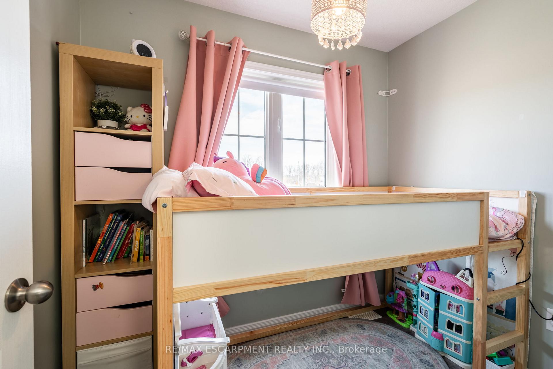 Photo 43 of 199 Gowland Drive, Hamilton, Binbrook — HOMEH