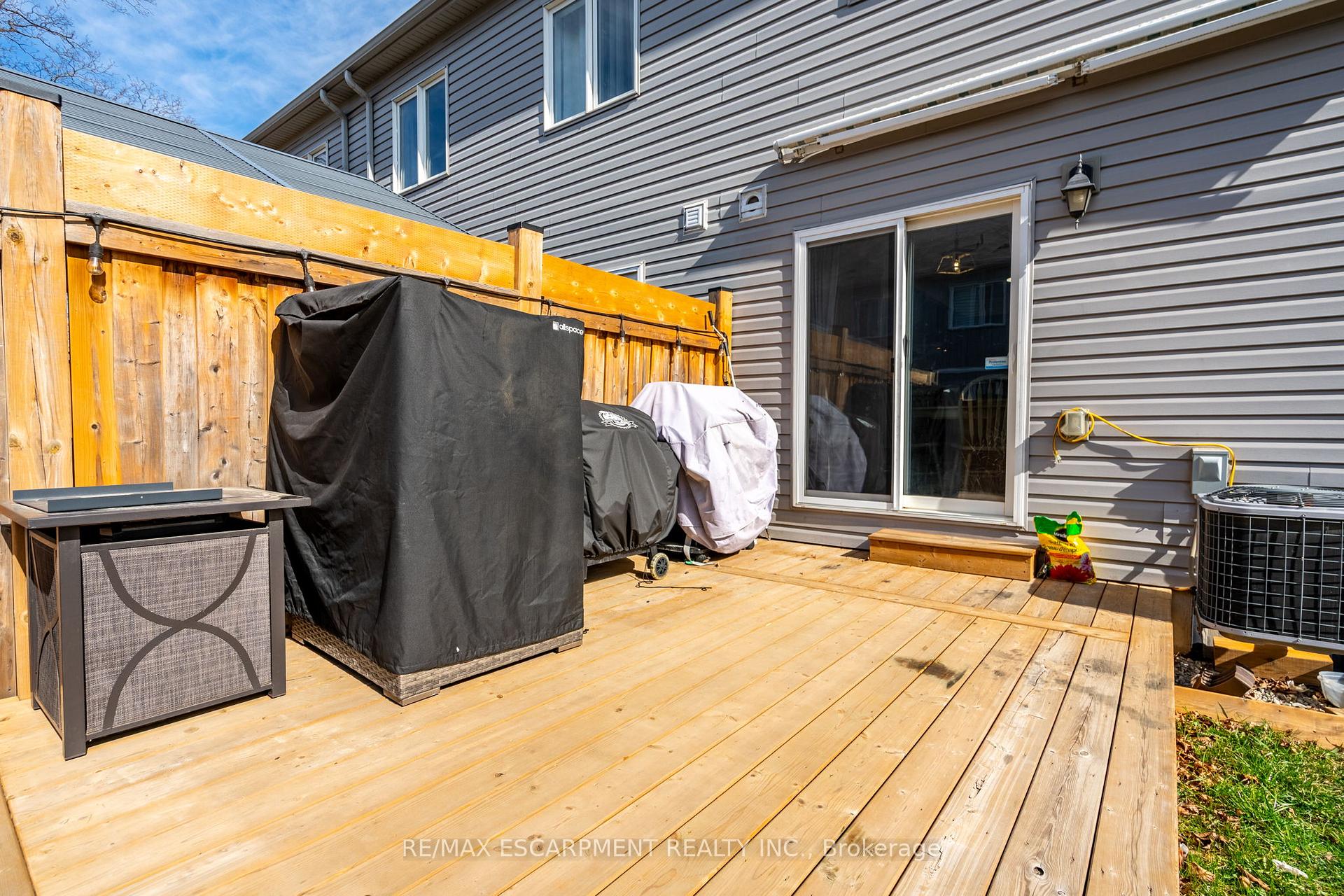 Photo 34 of 199 Gowland Drive, Hamilton, Binbrook — HOMEH