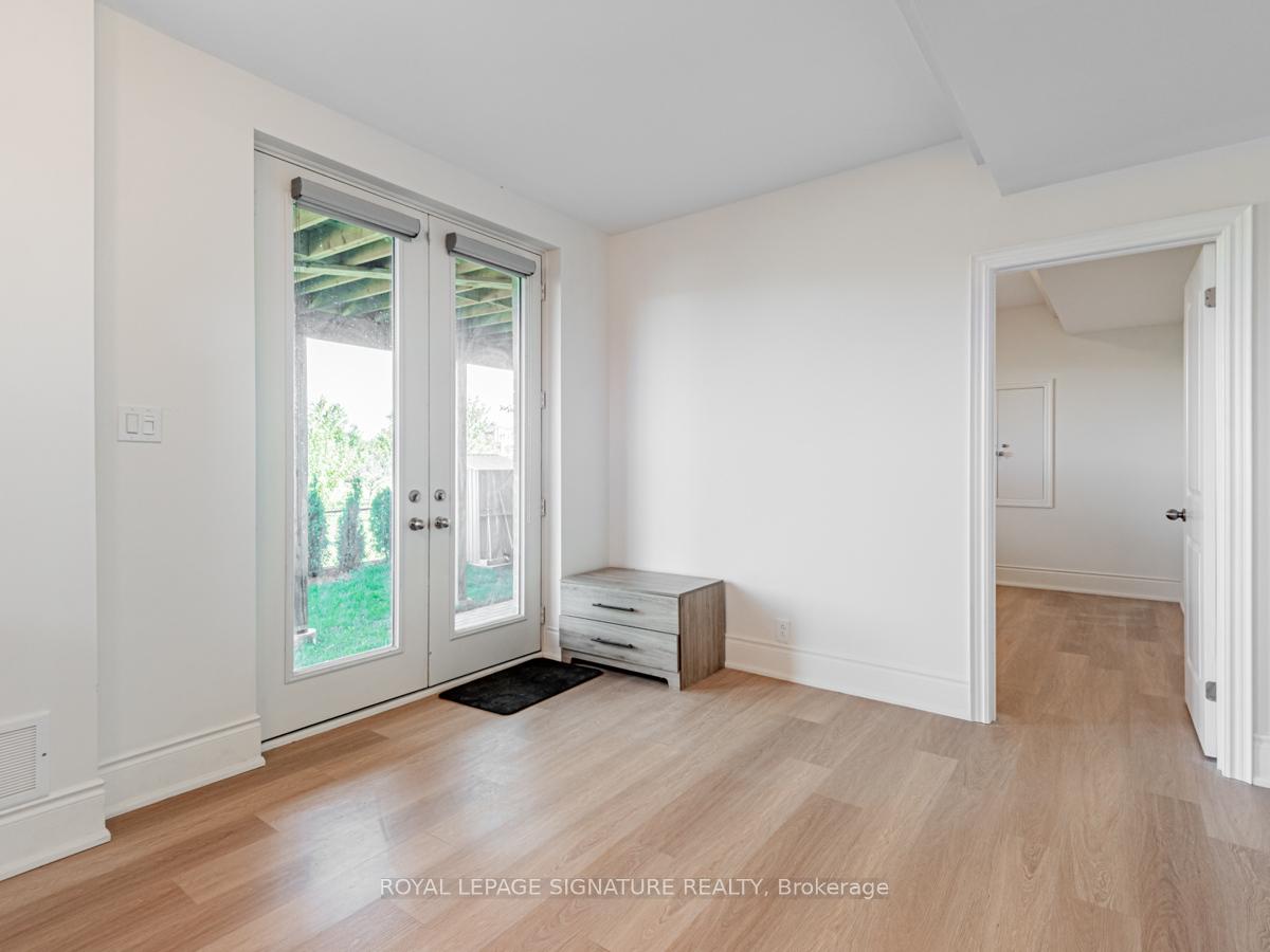 Photo 3 of Unit Bsmt, 90 Vantage Loop Street, Newmarket, Woodland Hill — HOMEH