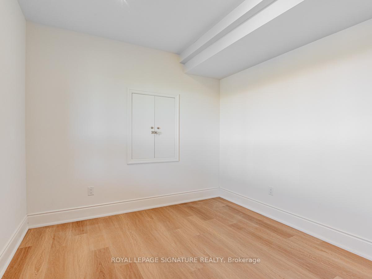 Photo 11 of Unit Bsmt, 90 Vantage Loop Street, Newmarket, Woodland Hill — HOMEH