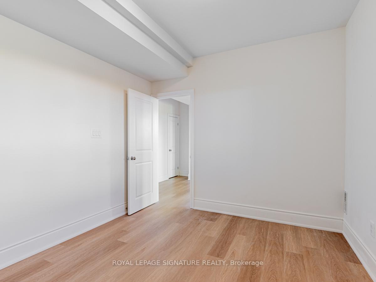 Photo 7 of Unit Bsmt, 90 Vantage Loop Street, Newmarket, Woodland Hill — HOMEH