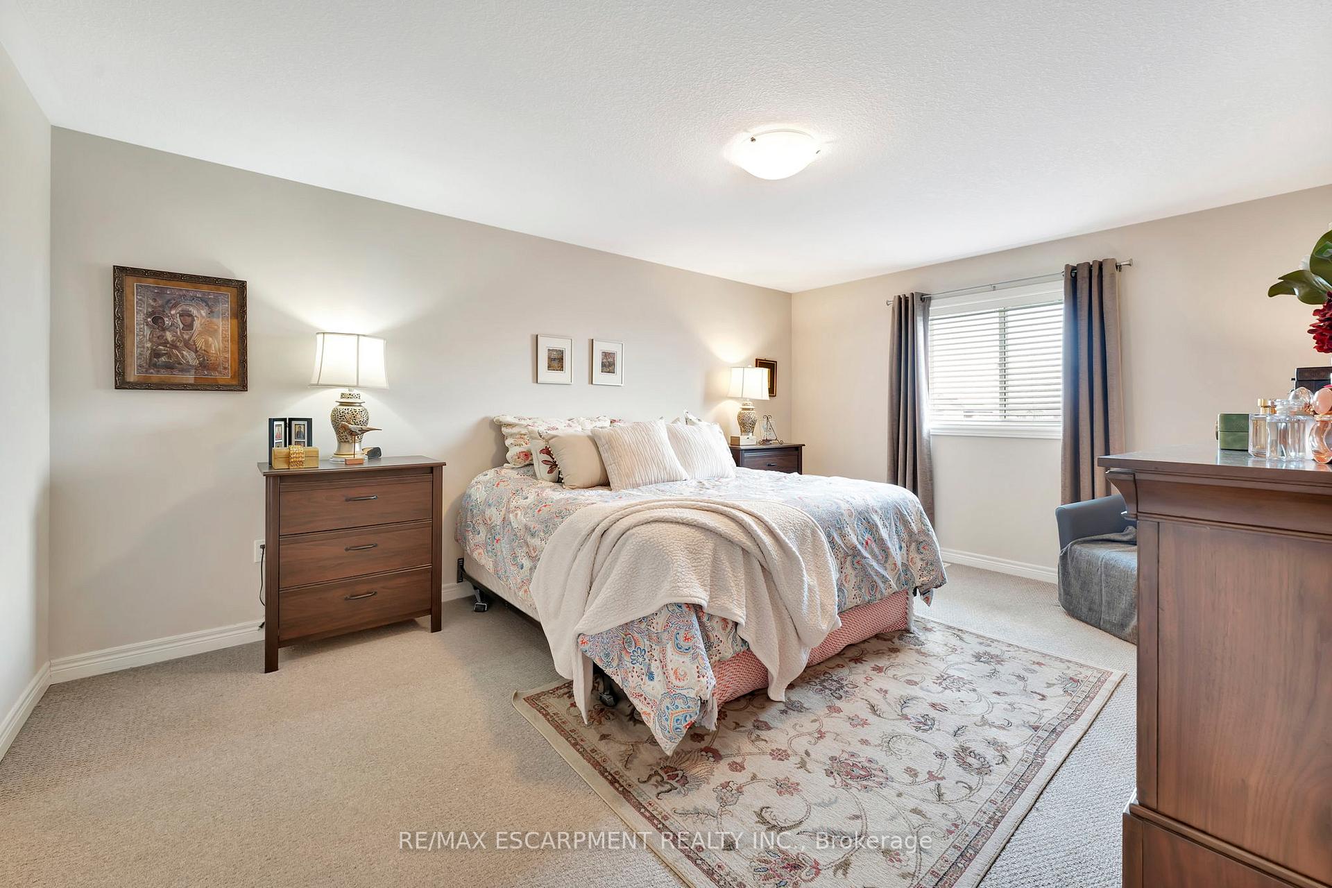 Photo 4 of 19 Colorado Boulevard, Hamilton, Hannon — HOMEH