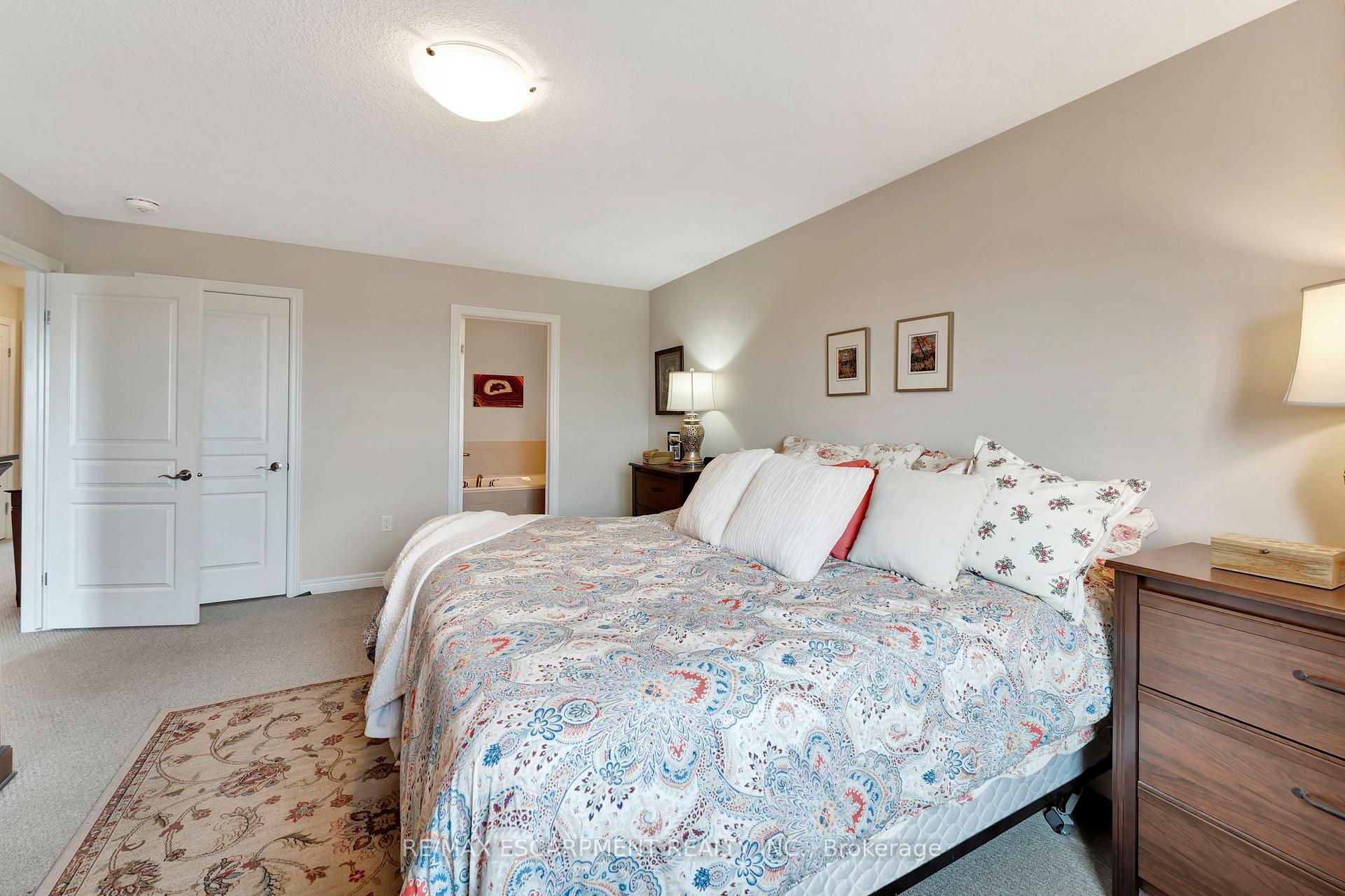 Photo 37 of 19 Colorado Boulevard, Hamilton, Hannon — HOMEH