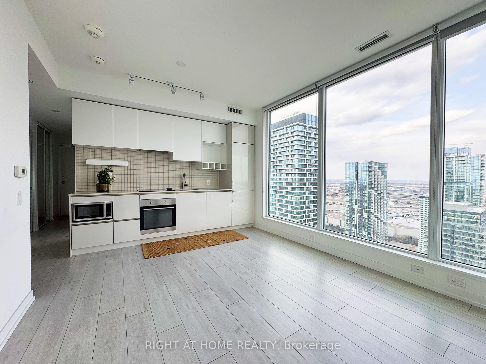 Photo 17 of Unit 5103, 5 Buttermill Avenue, Vaughan, Vaughan Corporate Centre — HOMEH