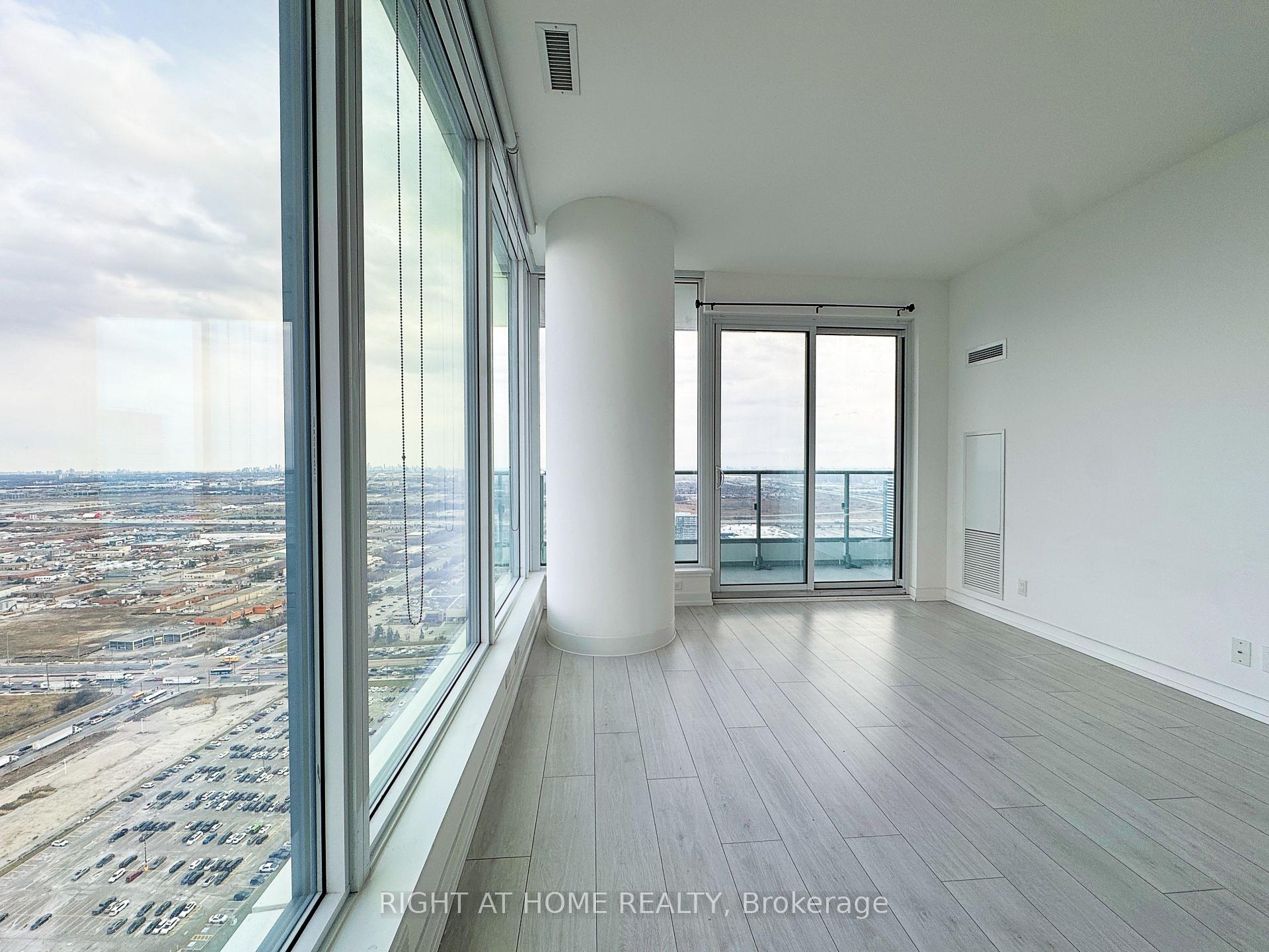 Photo 14 of Unit 5103, 5 Buttermill Avenue, Vaughan, Vaughan Corporate Centre — HOMEH