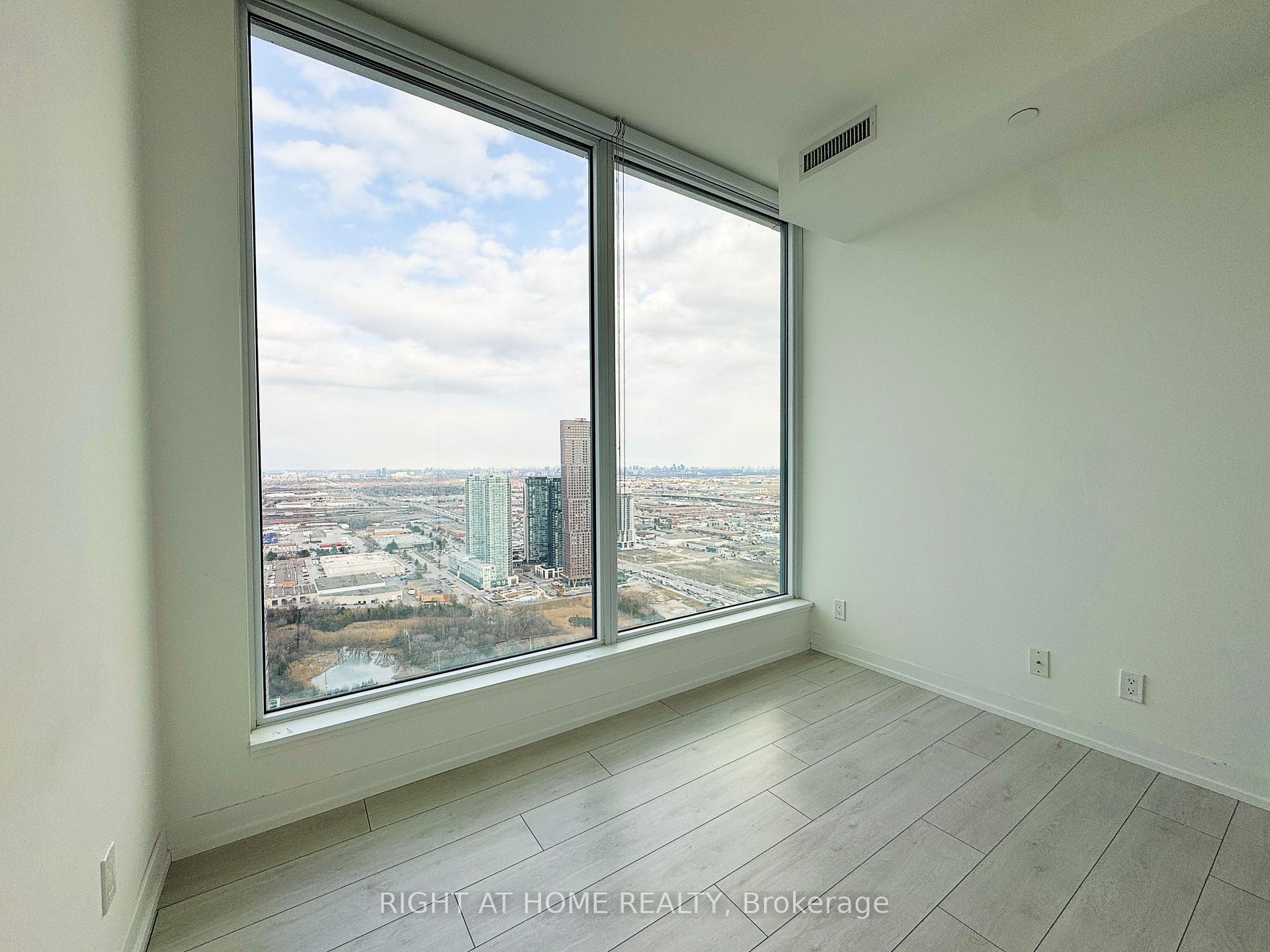 Photo 26 of Unit 5103, 5 Buttermill Avenue, Vaughan, Vaughan Corporate Centre — HOMEH