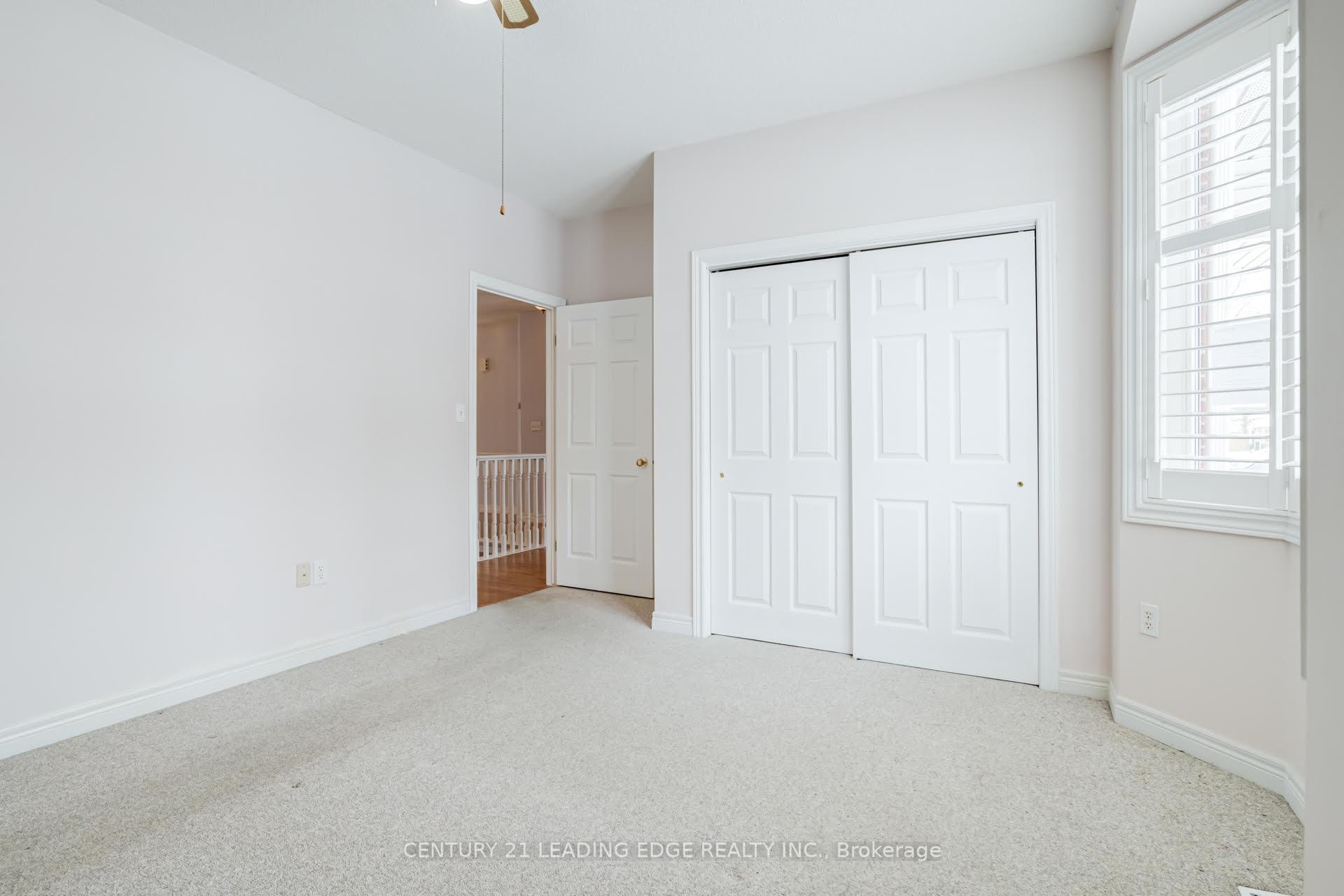 Photo 8 of 28 Postoaks Drive, Hamilton, Twenty Place — HOMEH