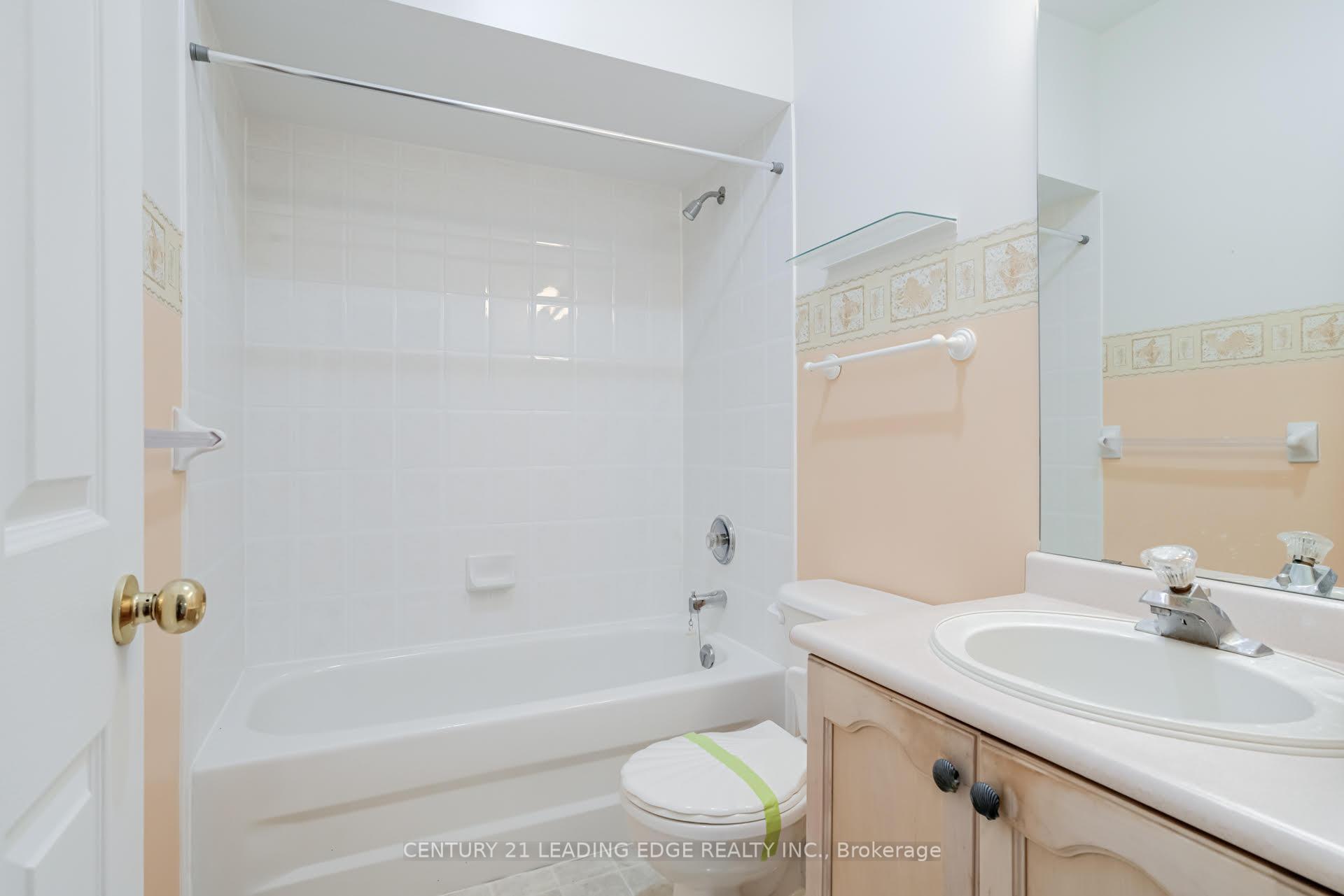 Photo 14 of 28 Postoaks Drive, Hamilton, Twenty Place — HOMEH