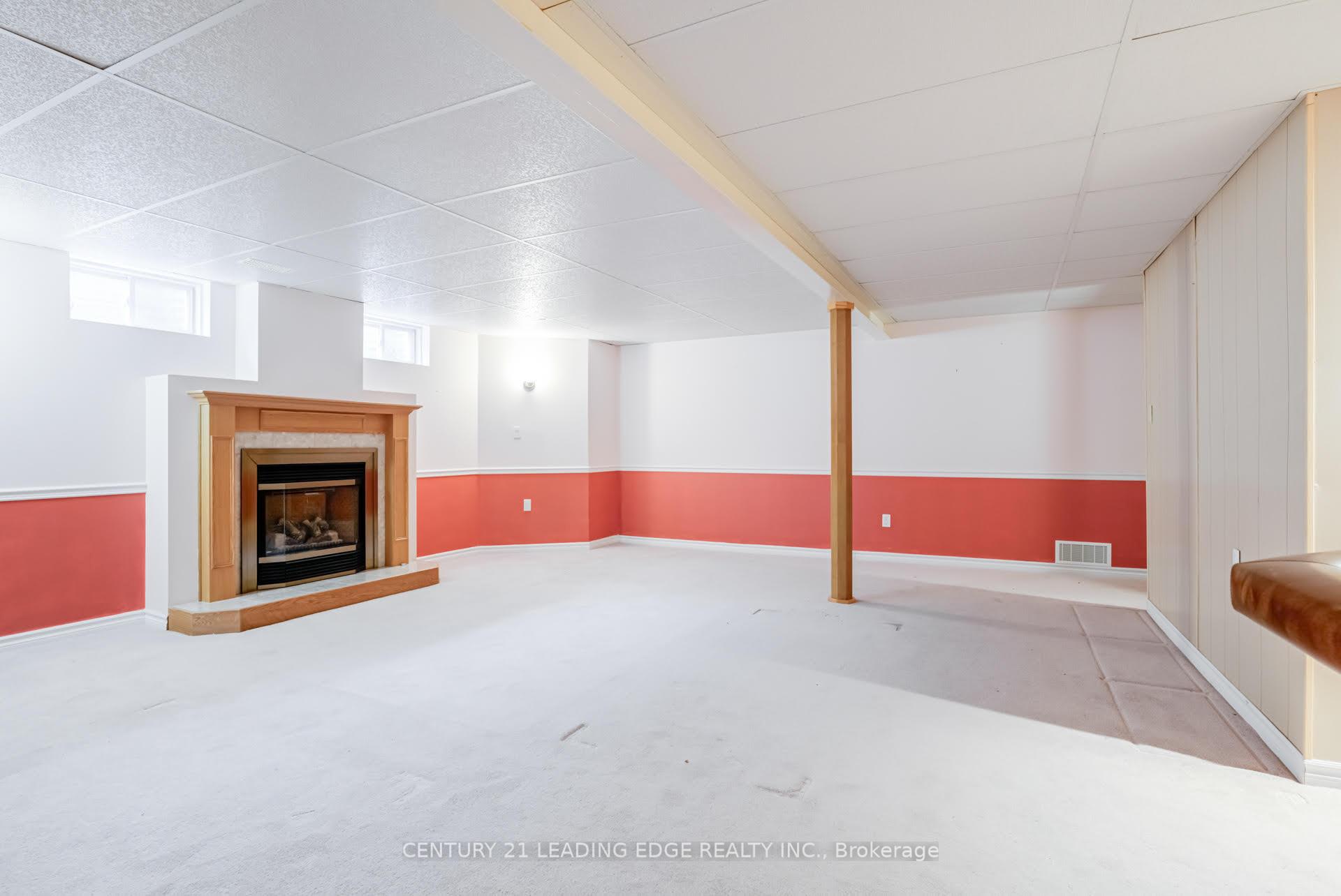 Photo 13 of 28 Postoaks Drive, Hamilton, Twenty Place — HOMEH