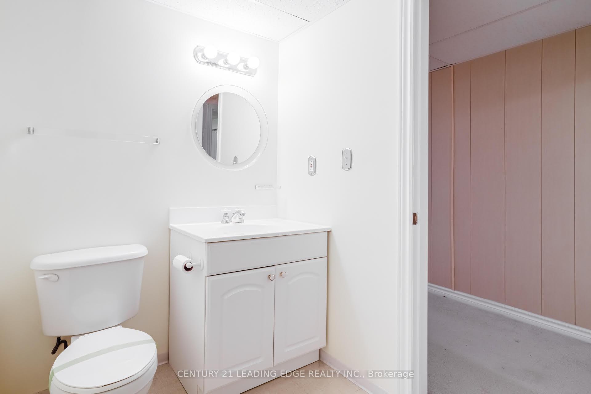 Photo 20 of 28 Postoaks Drive, Hamilton, Twenty Place — HOMEH