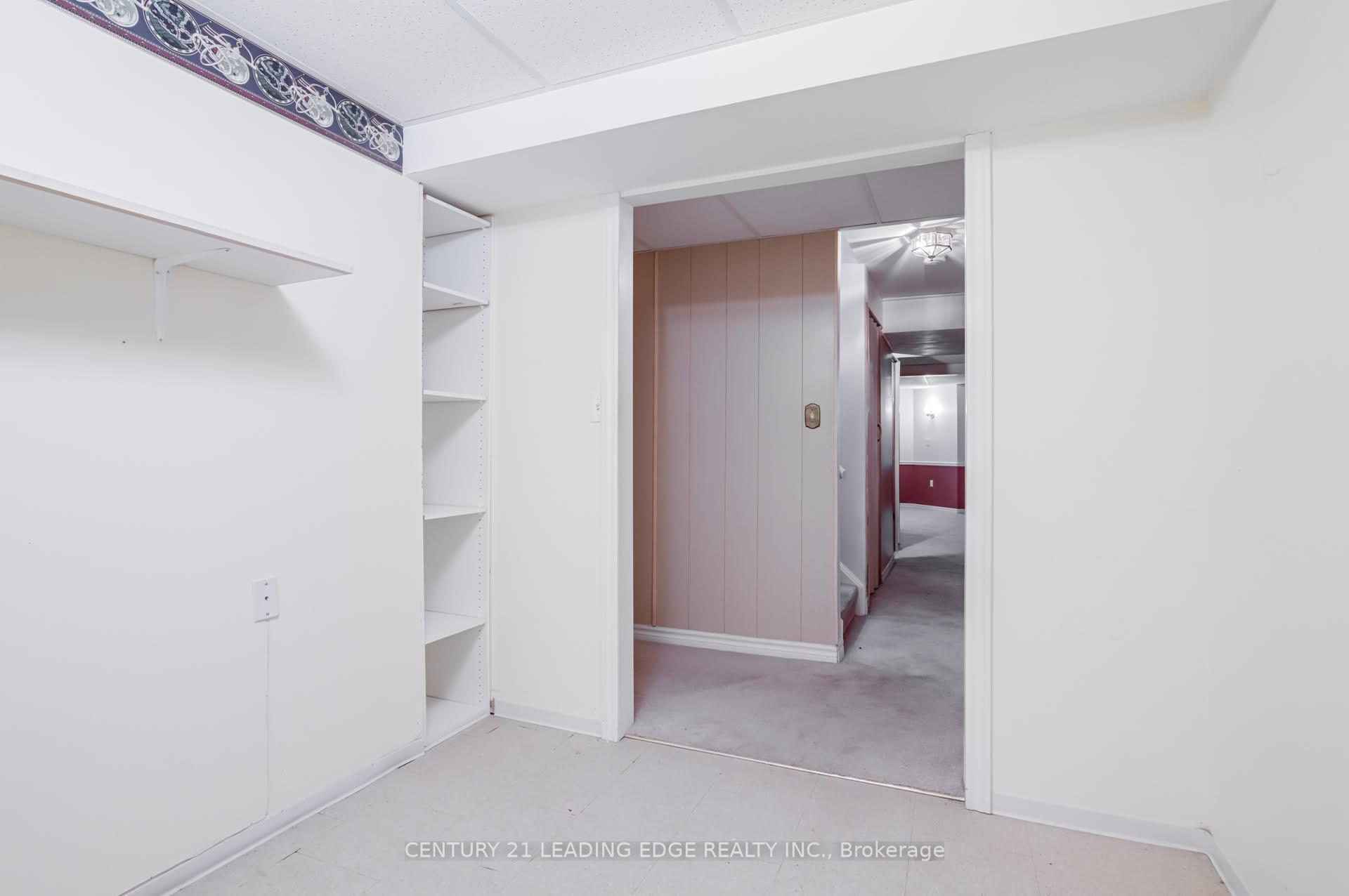 Photo 25 of 28 Postoaks Drive, Hamilton, Twenty Place — HOMEH