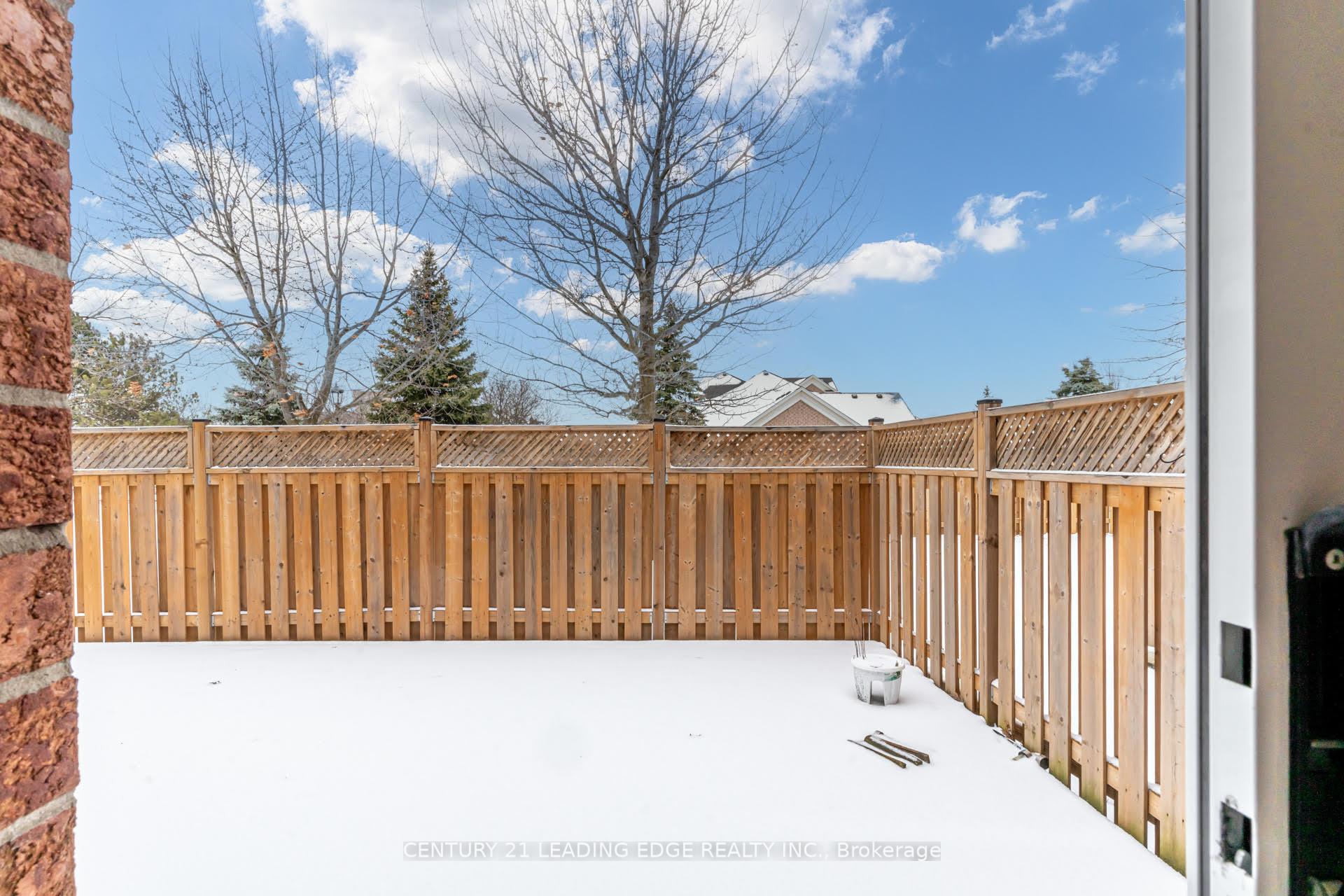 Photo 28 of 28 Postoaks Drive, Hamilton, Twenty Place — HOMEH