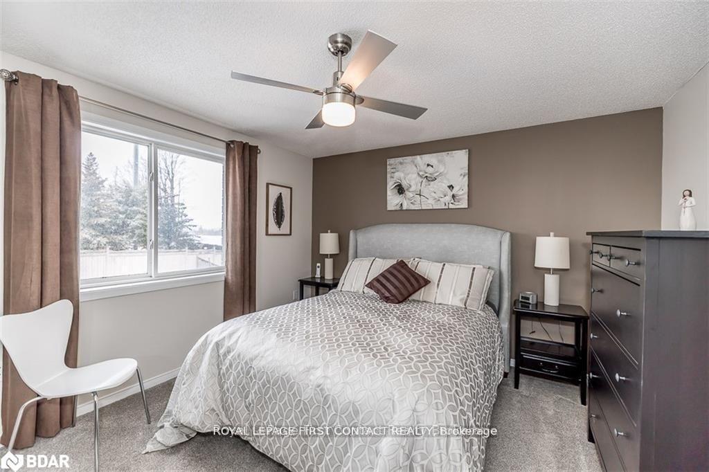 Photo 6 of 69 Courtney Crescent, Barrie, Painswick South — HOMEH