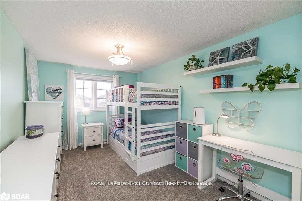 Photo 8 of 69 Courtney Crescent, Barrie, Painswick South — HOMEH