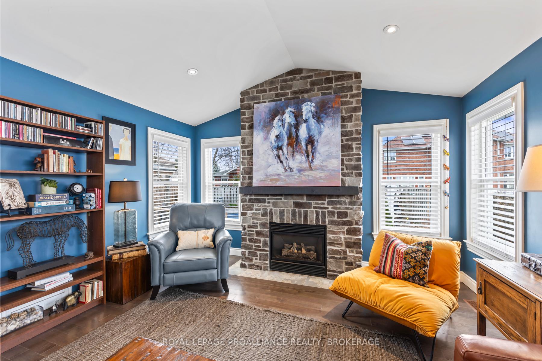 Photo 18 of 371 Tanglewood Drive, Kingston, City Southwest — HOMEH