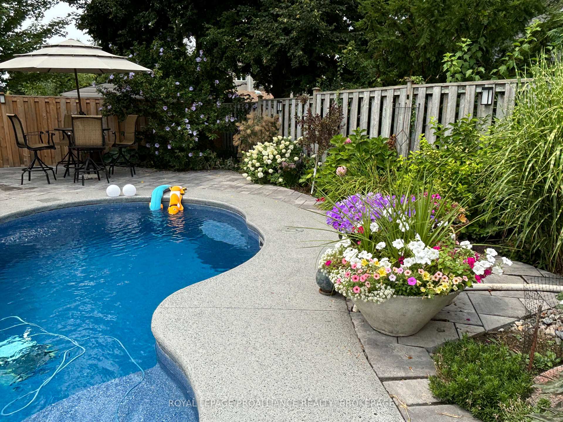 Photo 39 of 371 Tanglewood Drive, Kingston, City Southwest — HOMEH