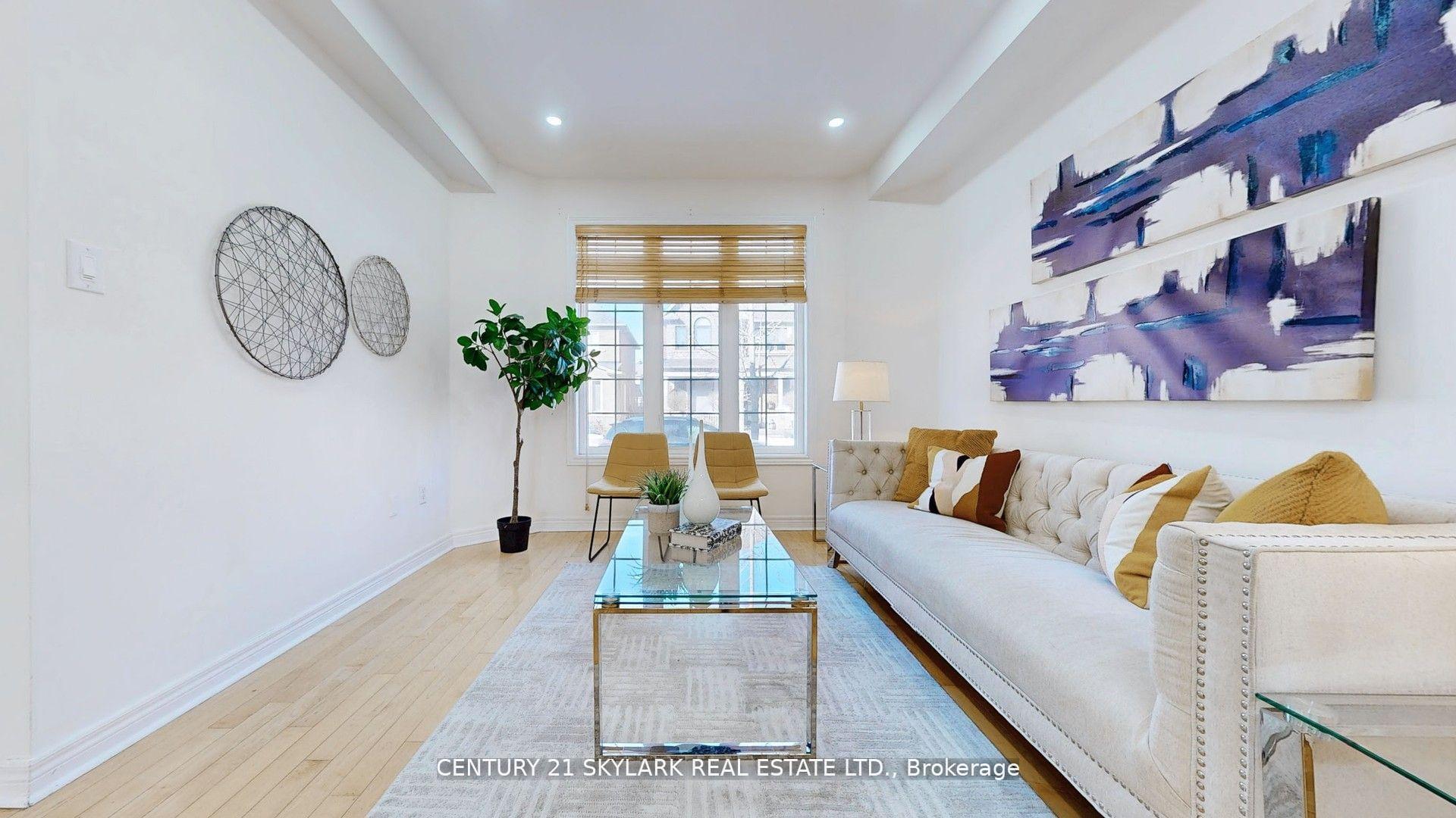 Photo 2 of 27 Cardrew Street, Markham, Cornell — HOMEH