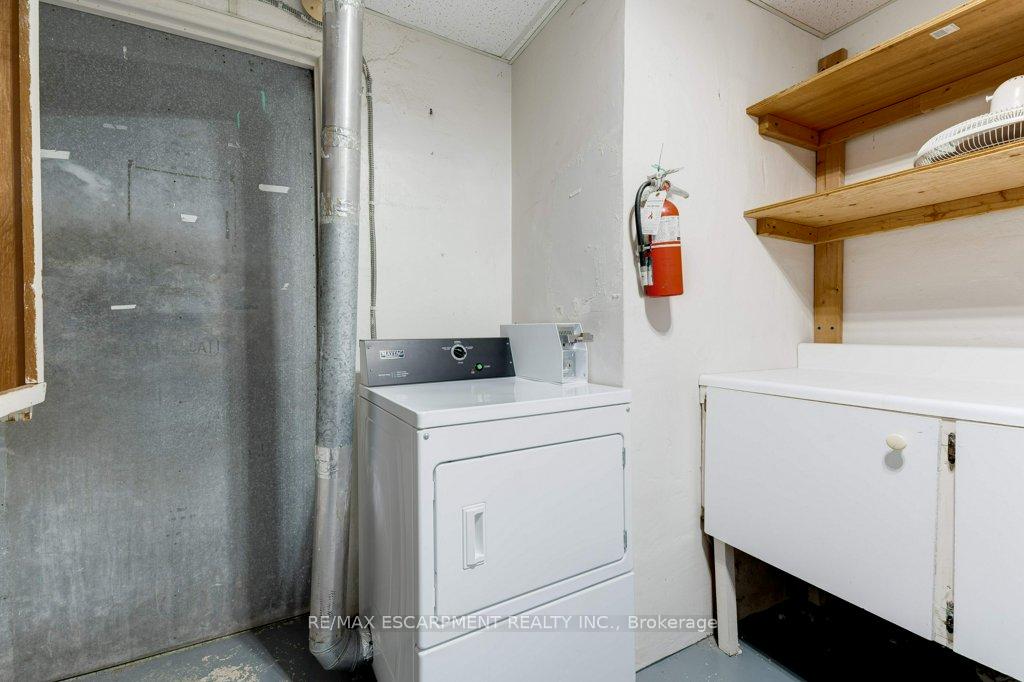Photo 19 of Unit 6, 999 Mohawk Road E, Hamilton, Huntington — HOMEH