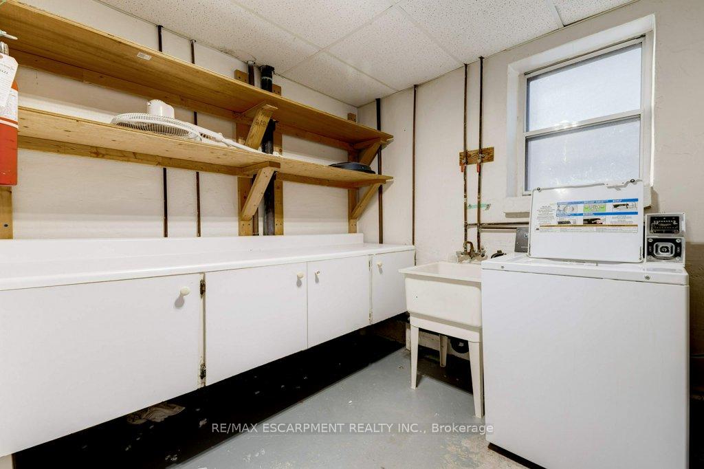 Photo 20 of Unit 6, 999 Mohawk Road E, Hamilton, Huntington — HOMEH