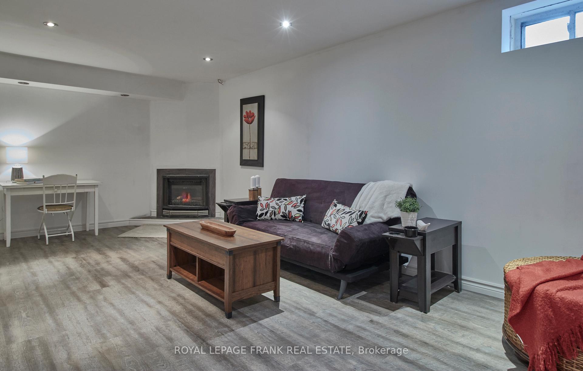 Photo 25 of 1812 Listowell Crescent, Pickering, Liverpool — HOMEH