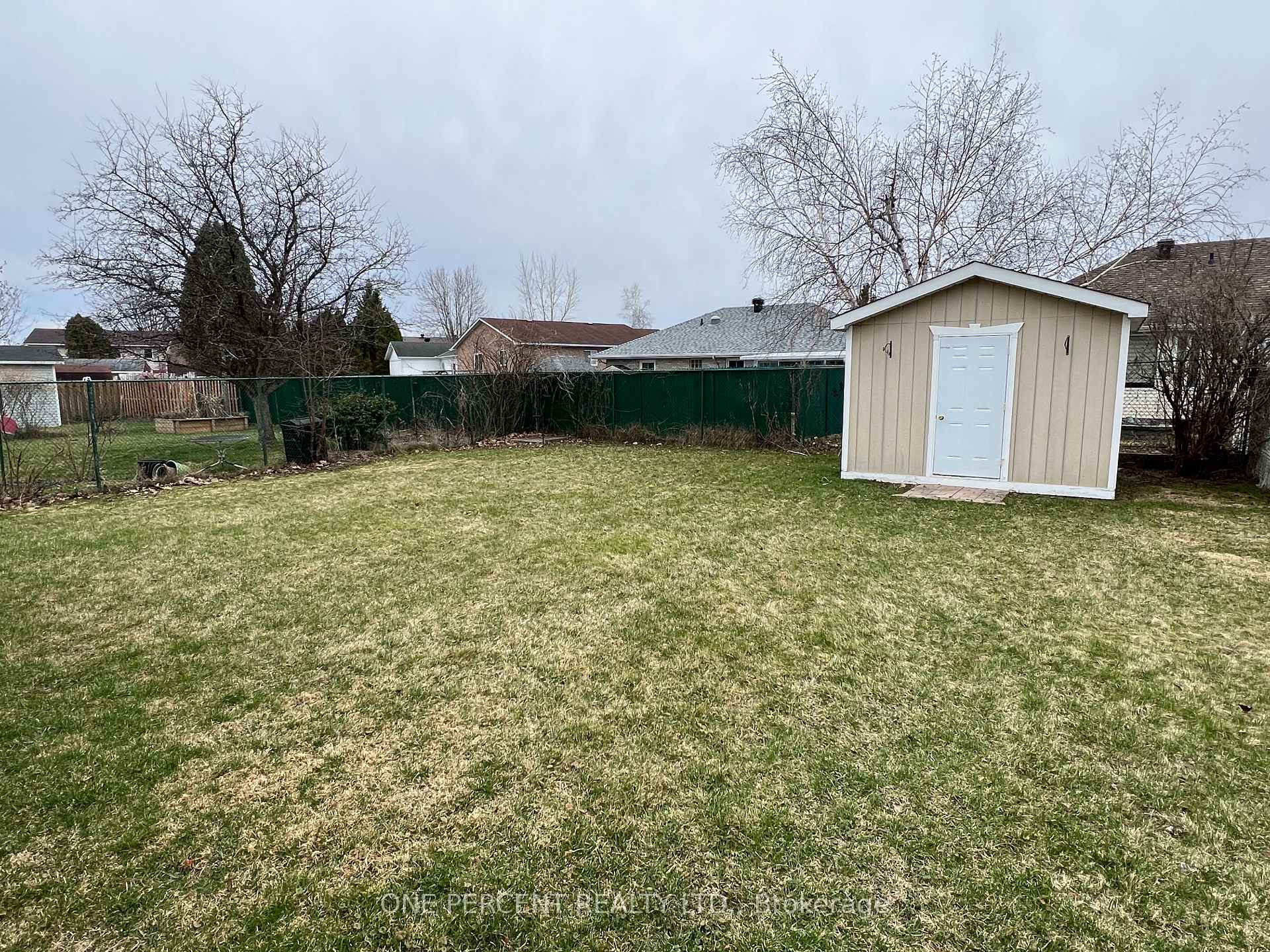 Photo 4 of 1724 Cumberland Street, Cornwall — HOMEH