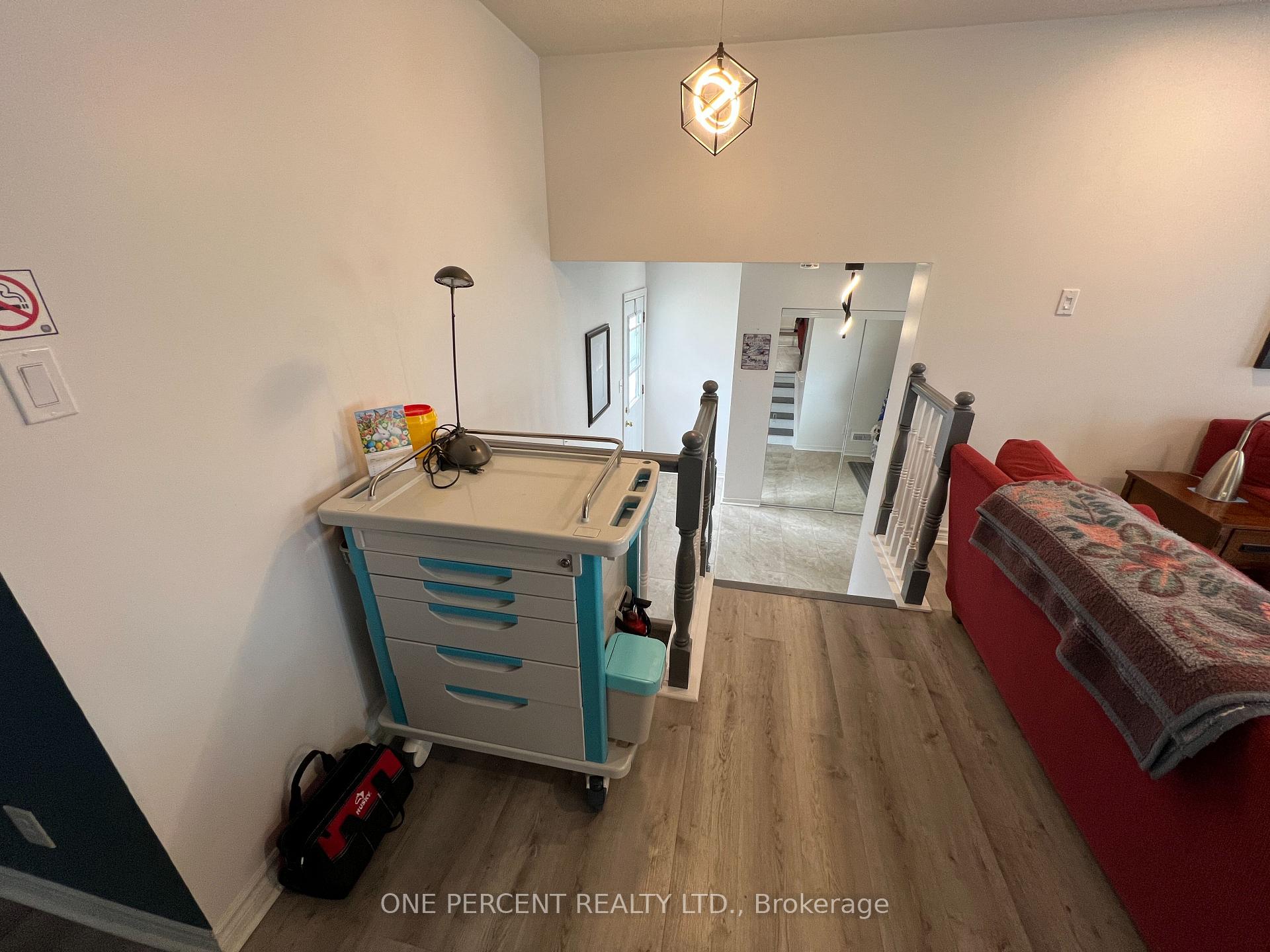 Photo 8 of 1724 Cumberland Street, Cornwall — HOMEH