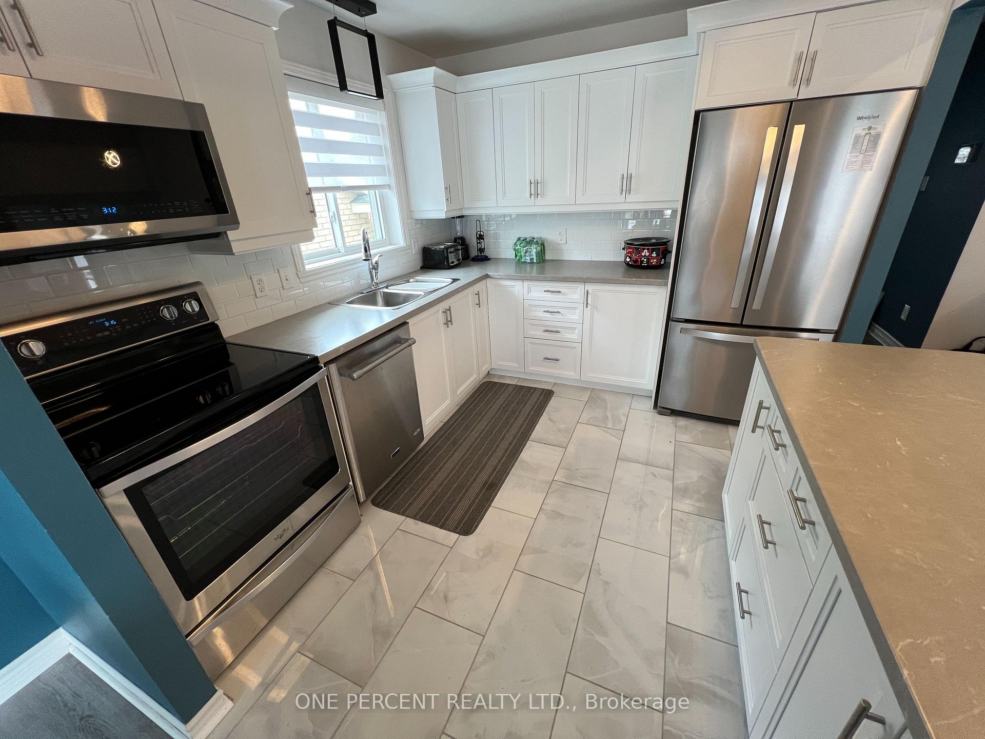 Photo 9 of 1724 Cumberland Street, Cornwall — HOMEH