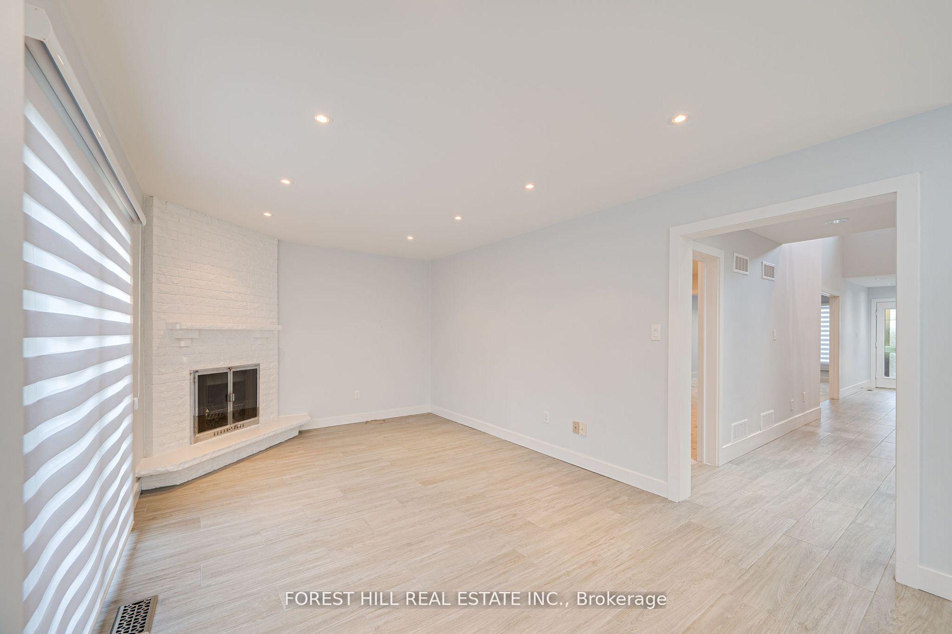 Photo 12 of 112 Downing Boulevard, Vaughan, Uplands — HOMEH