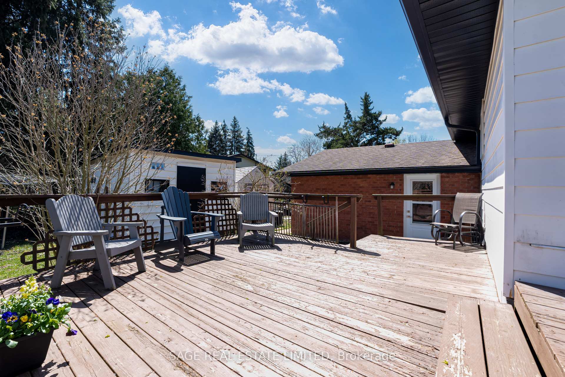 Photo 38 of 54 Dundee Drive, Haldimand — HOMEH
