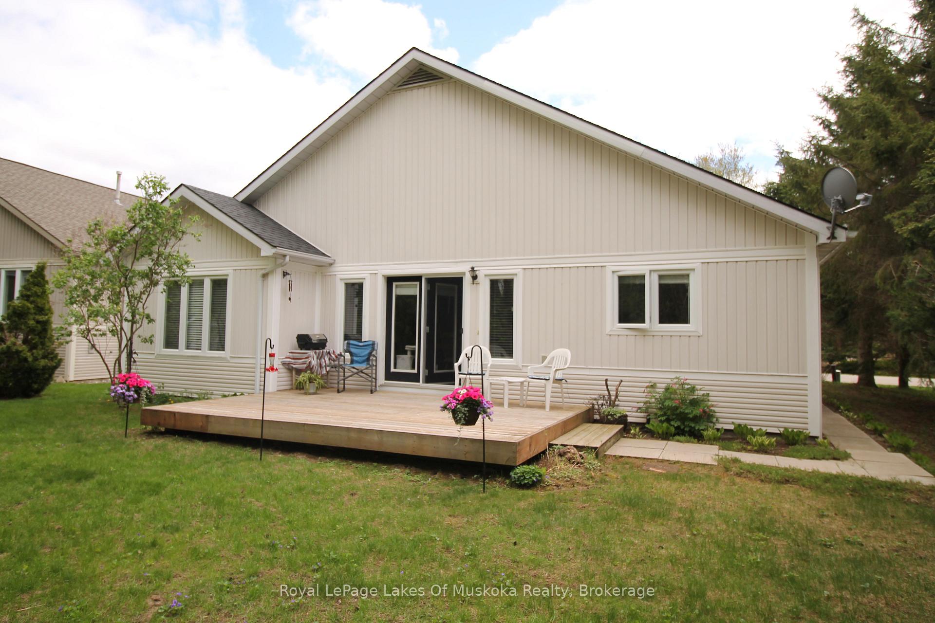 Photo 2 of 30 Hedgewood Lane, Gravenhurst, Muskoka (S) — HOMEH