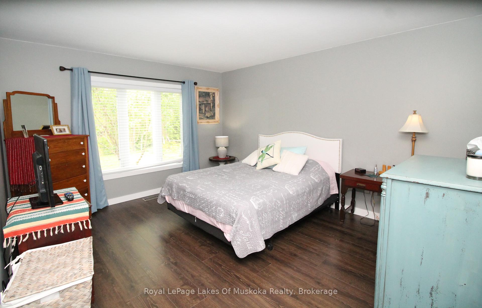 Photo 12 of 30 Hedgewood Lane, Gravenhurst, Muskoka (S) — HOMEH