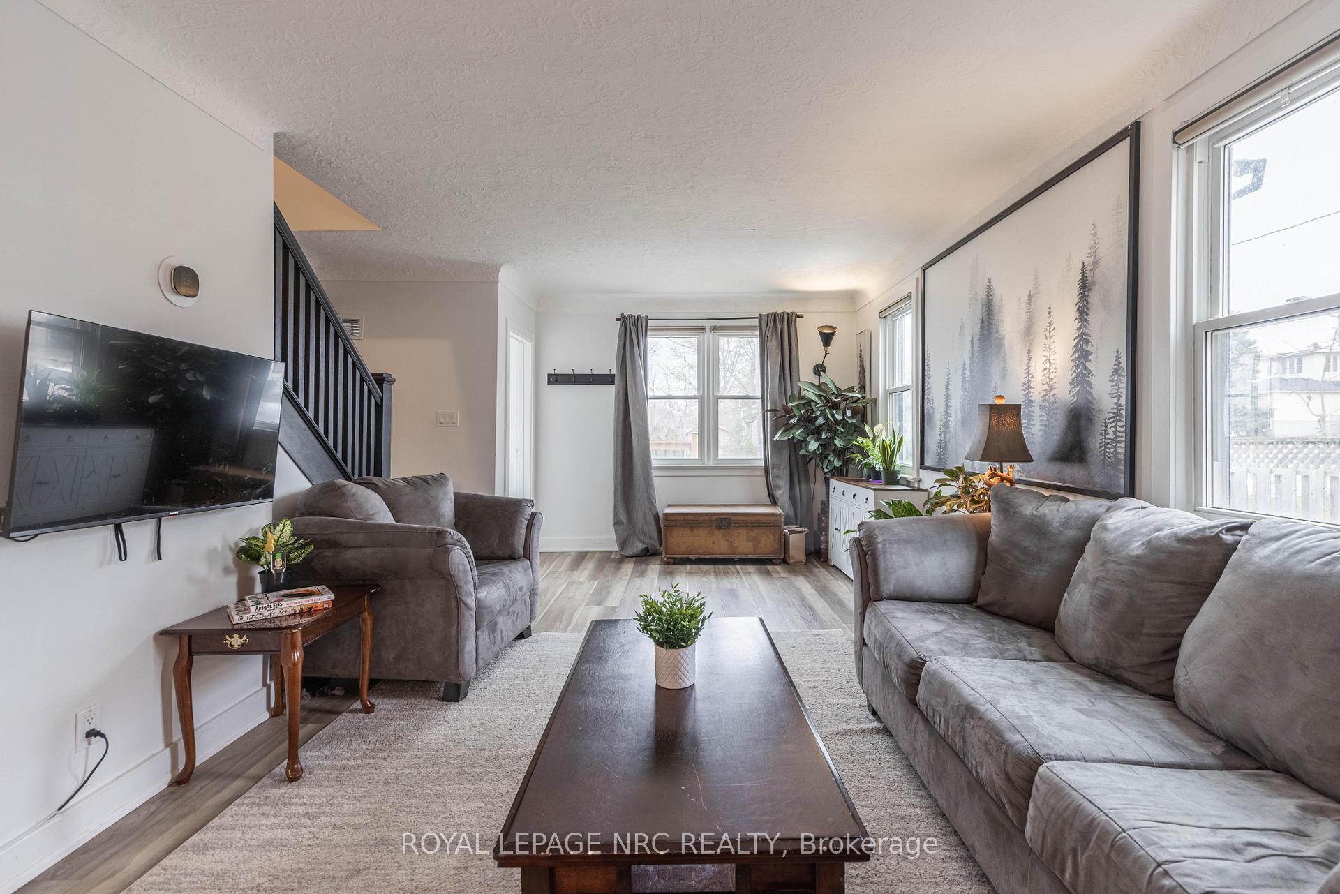 Photo 18 of 9 Mcdonald Street, St. Catharines, Ridley — HOMEH