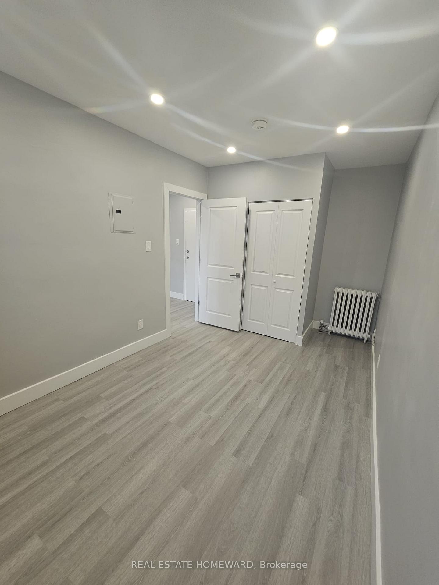 Photo 2 of Unit 206, 1566 Avenue Road, Toronto, Bedford Park-Nortown — HOMEH