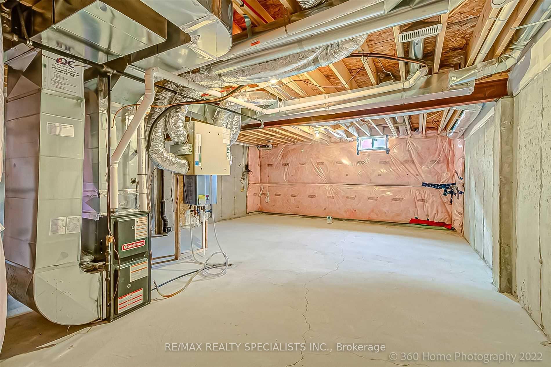 Photo 25 of 3 Bradbury Road, Hamilton, Stoney Creek Mountain — HOMEH