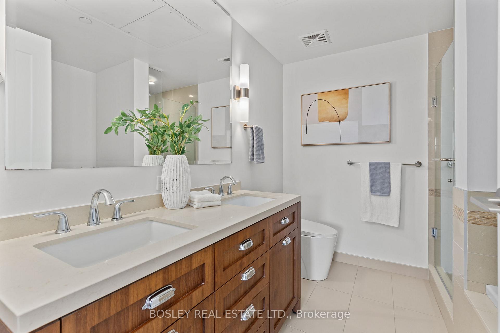 Photo 13 of Unit 413, 25 Malcolm Road, Toronto, Leaside — HOMEH