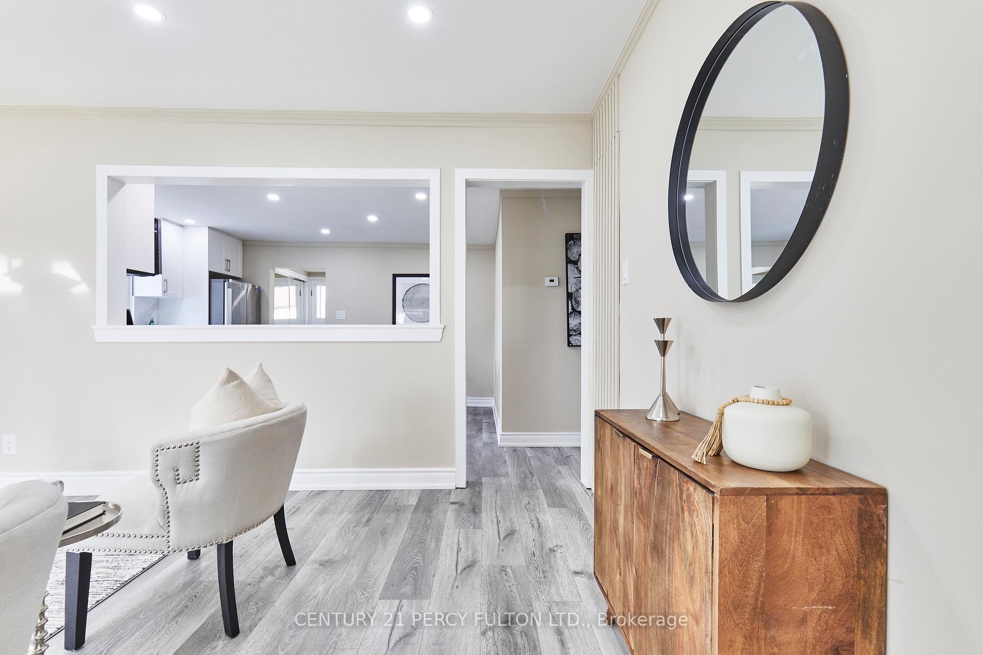 Photo 12 of 25 Windsor Avenue, Ajax, Central — HOMEH