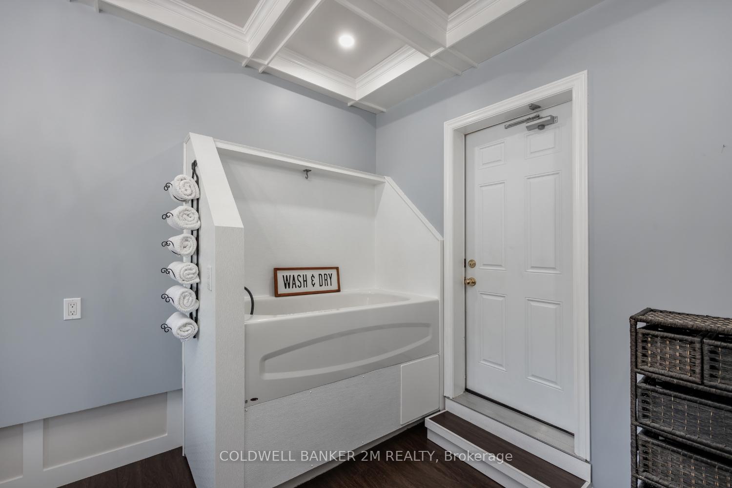 Photo 19 of 8 Darryl Caswell Way, Clarington, Bowmanville — HOMEH