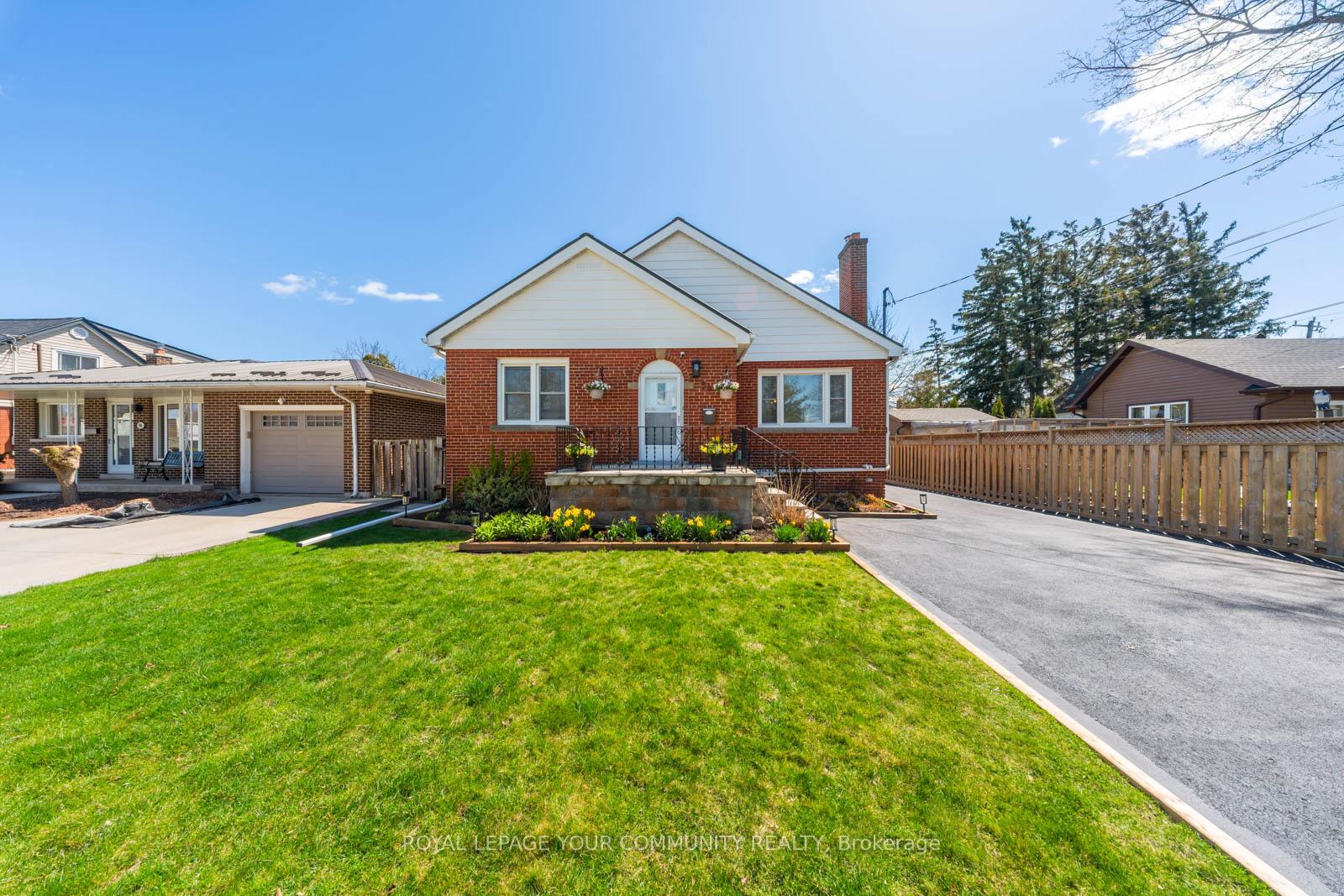 Photo 1 of 54 First Street N, Hamilton, Stoney Creek — HOMEH