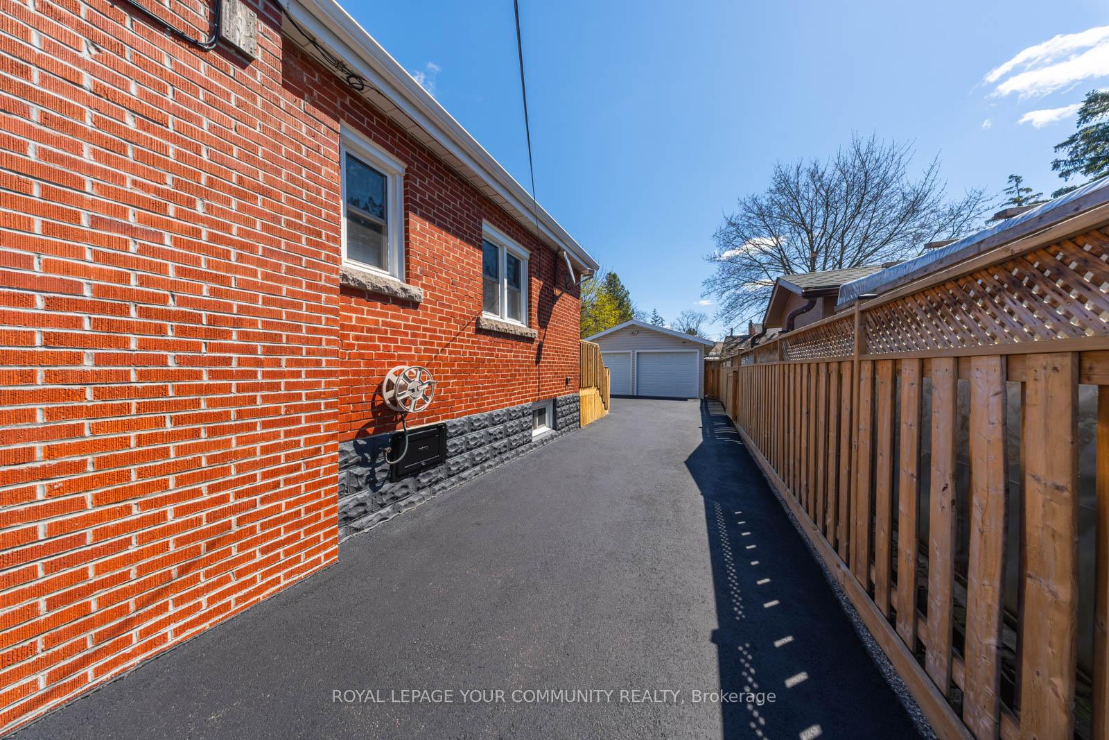 Photo 40 of 54 First Street N, Hamilton, Stoney Creek — HOMEH