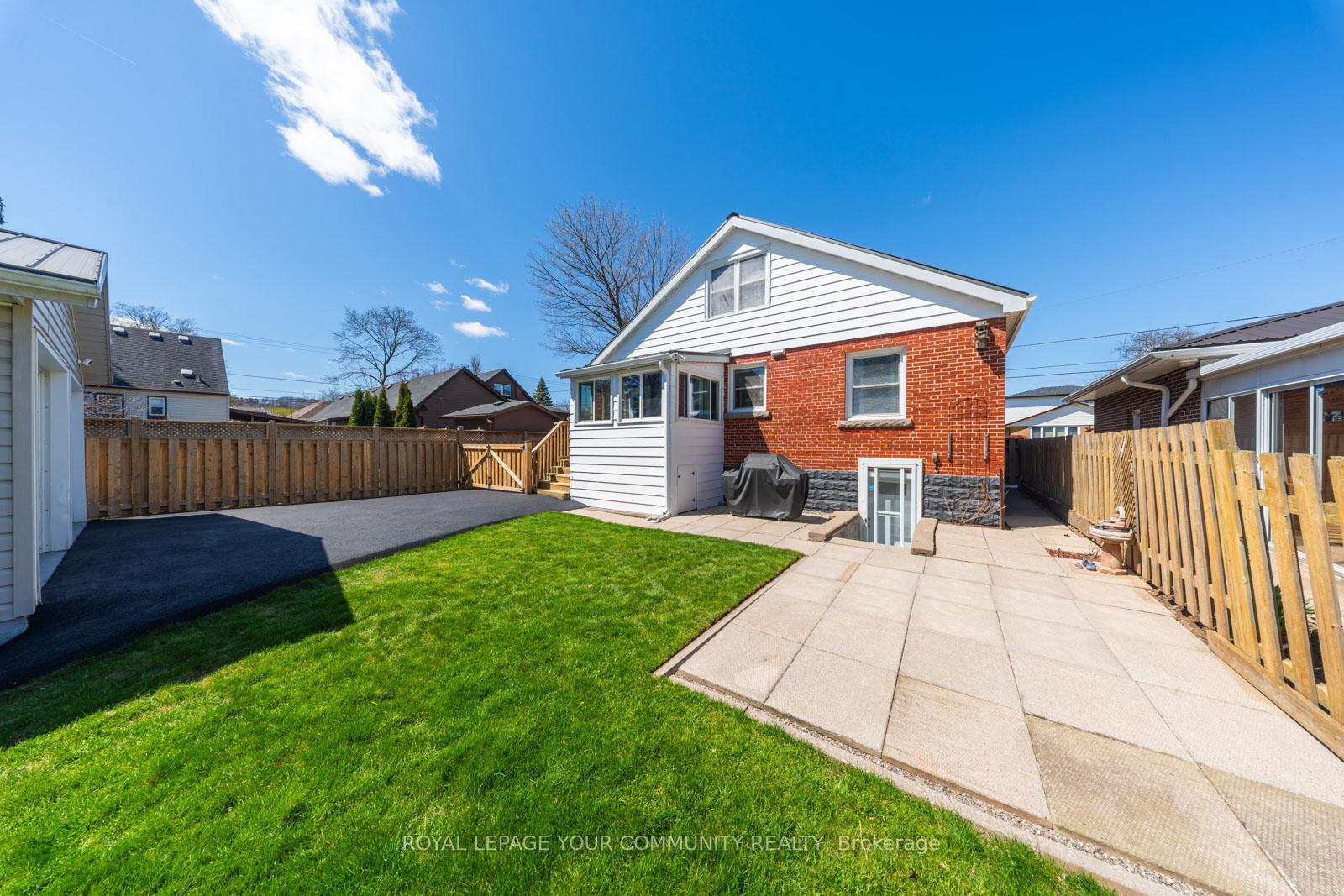 Photo 39 of 54 First Street N, Hamilton, Stoney Creek — HOMEH