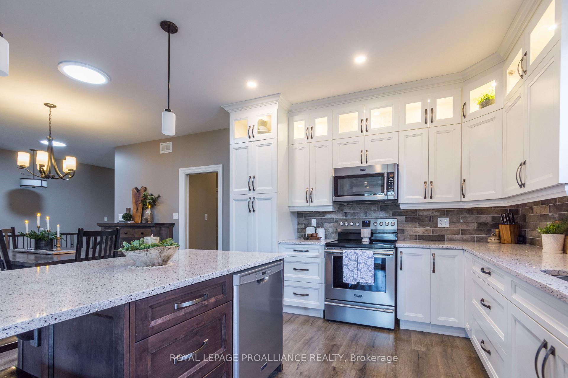Photo 12 of 6 Sylvan Street, Quinte West, Murray Ward — HOMEH