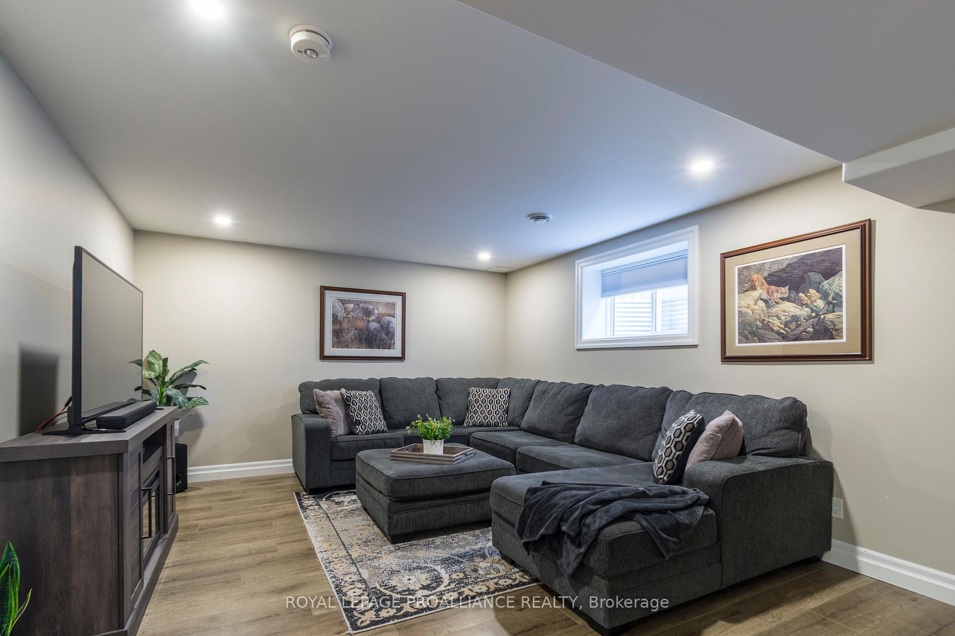 Photo 24 of 6 Sylvan Street, Quinte West, Murray Ward — HOMEH