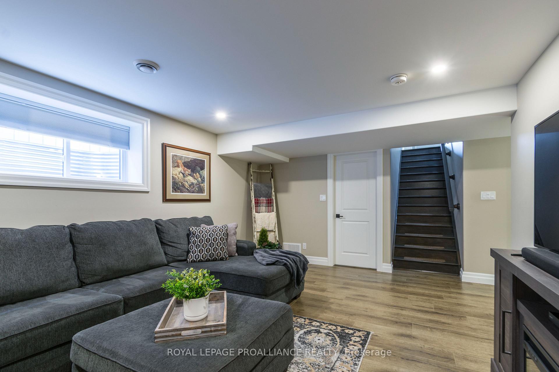 Photo 19 of 6 Sylvan Street, Quinte West, Murray Ward — HOMEH