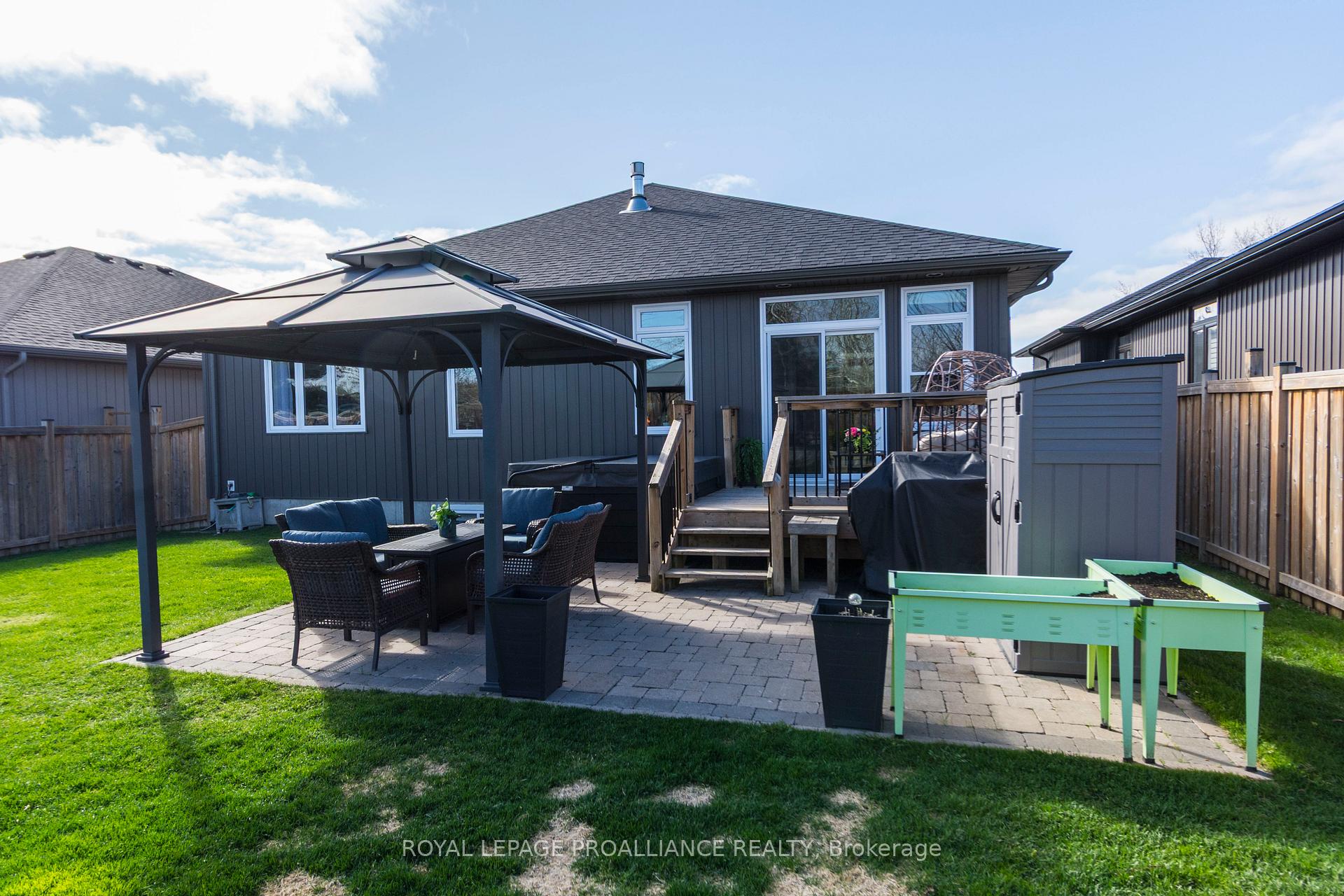 Photo 44 of 6 Sylvan Street, Quinte West, Murray Ward — HOMEH