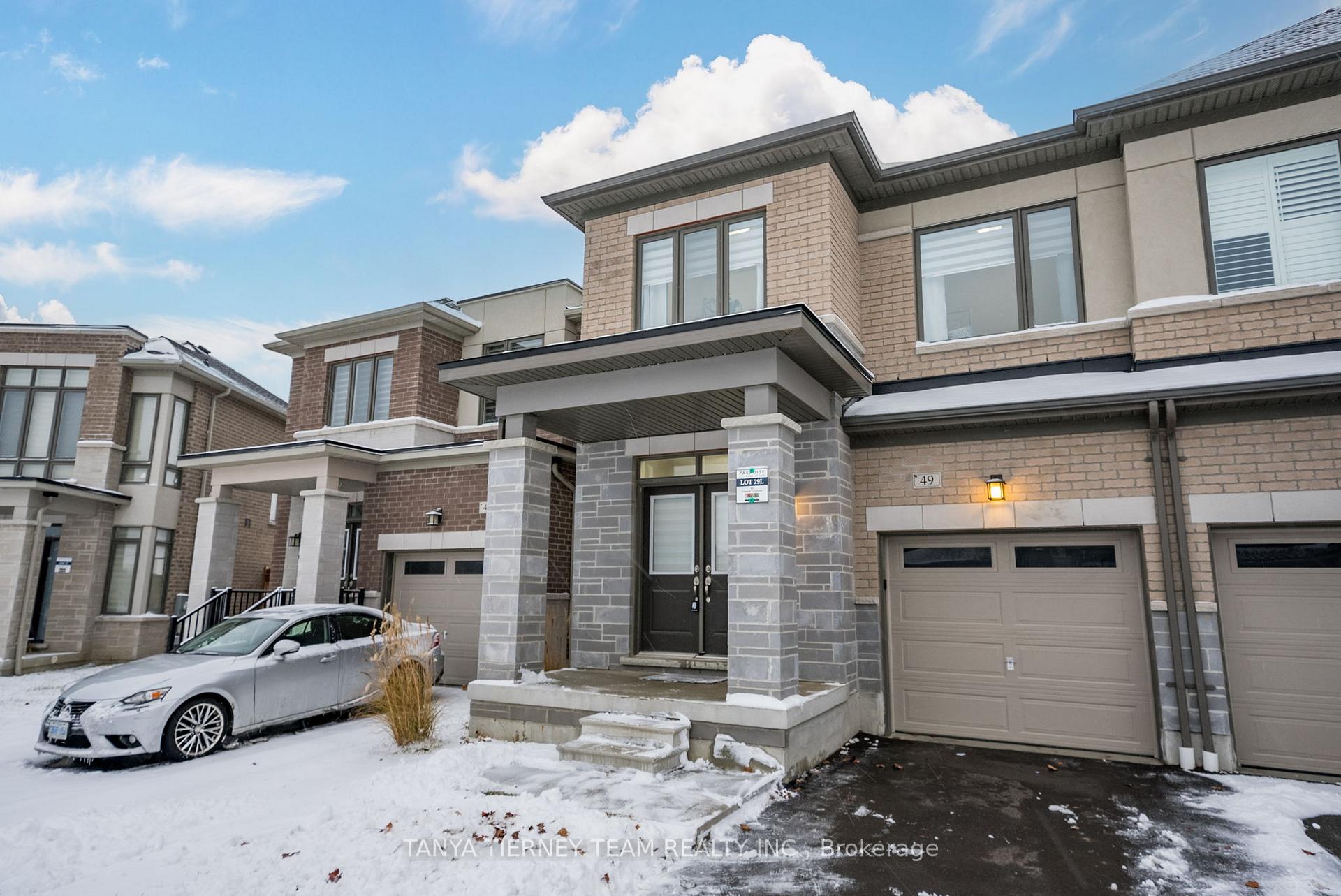 Photo 2 of 49 Conarty Crescent, Whitby, Rural Whitby — HOMEH