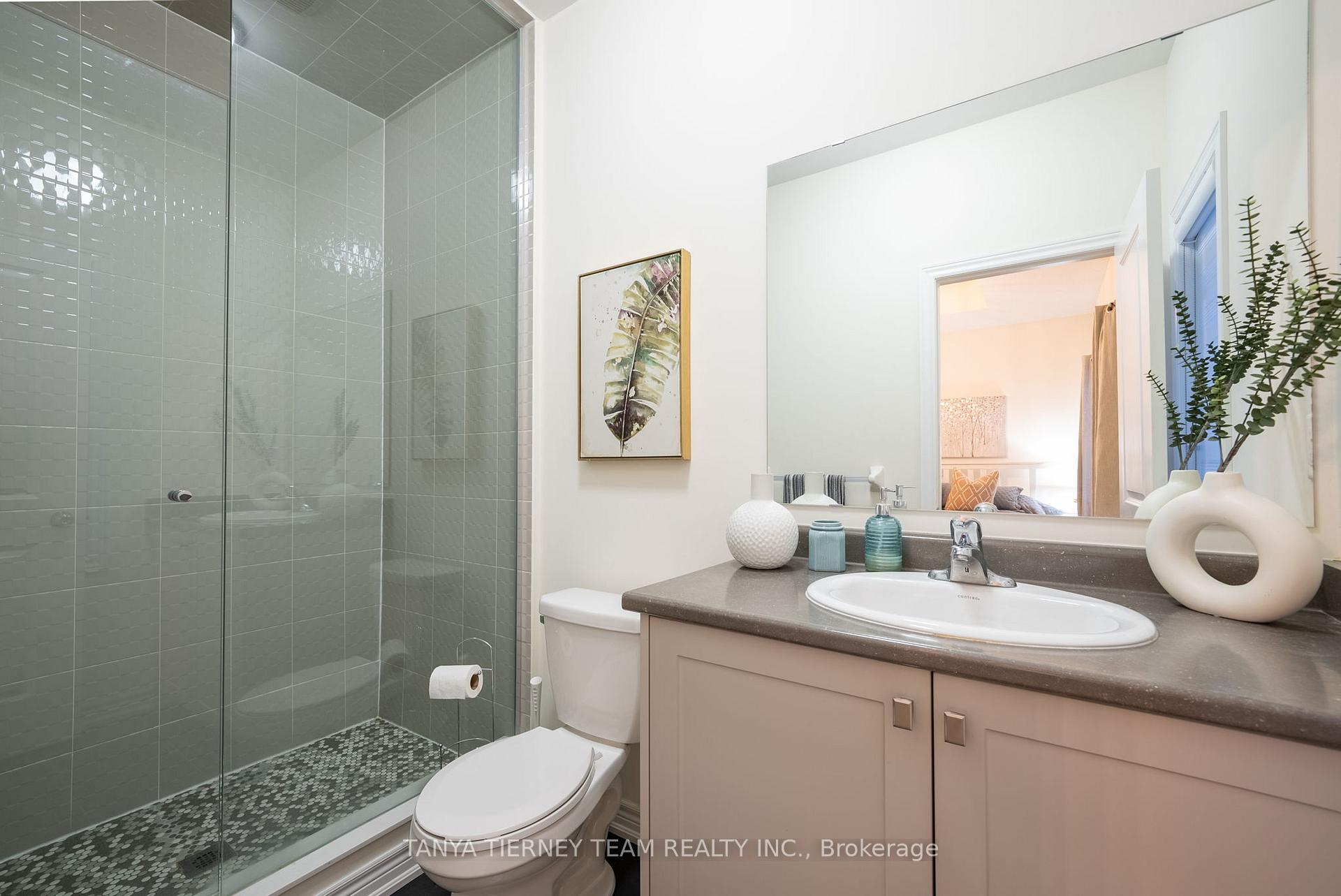 Photo 17 of 49 Conarty Crescent, Whitby, Rural Whitby — HOMEH